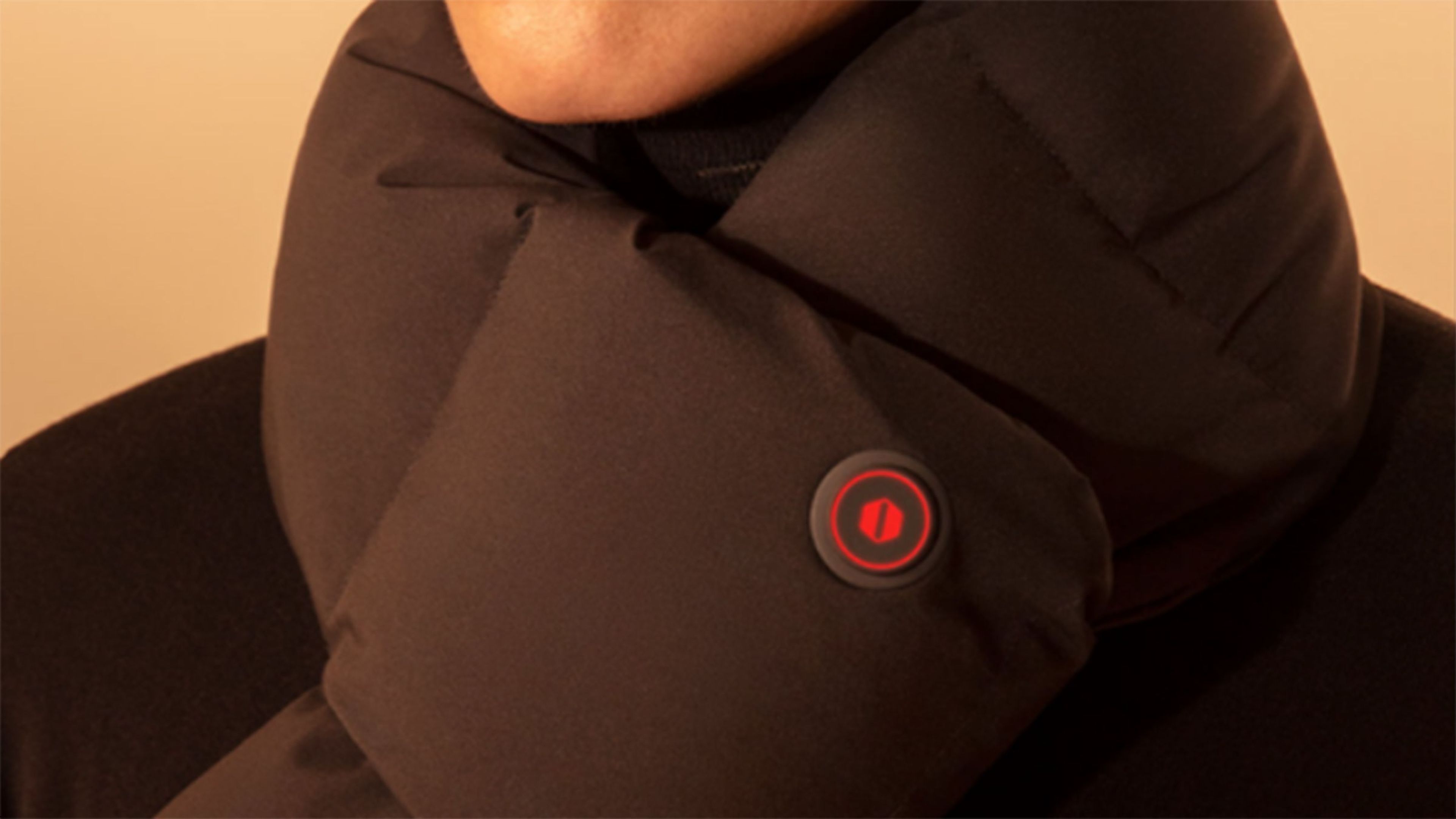 Xiaomi inventa la bufanda definitiva: se calienta de forma automática según la temperatura exterior
