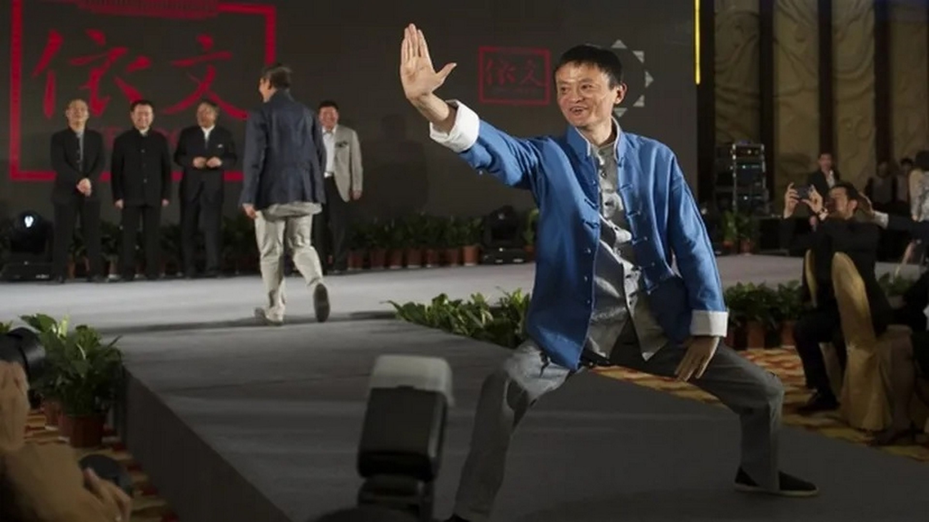 Individuano Jack Ma, il carismatico fondatore di AliExpress, dopo due anni di scomparsa