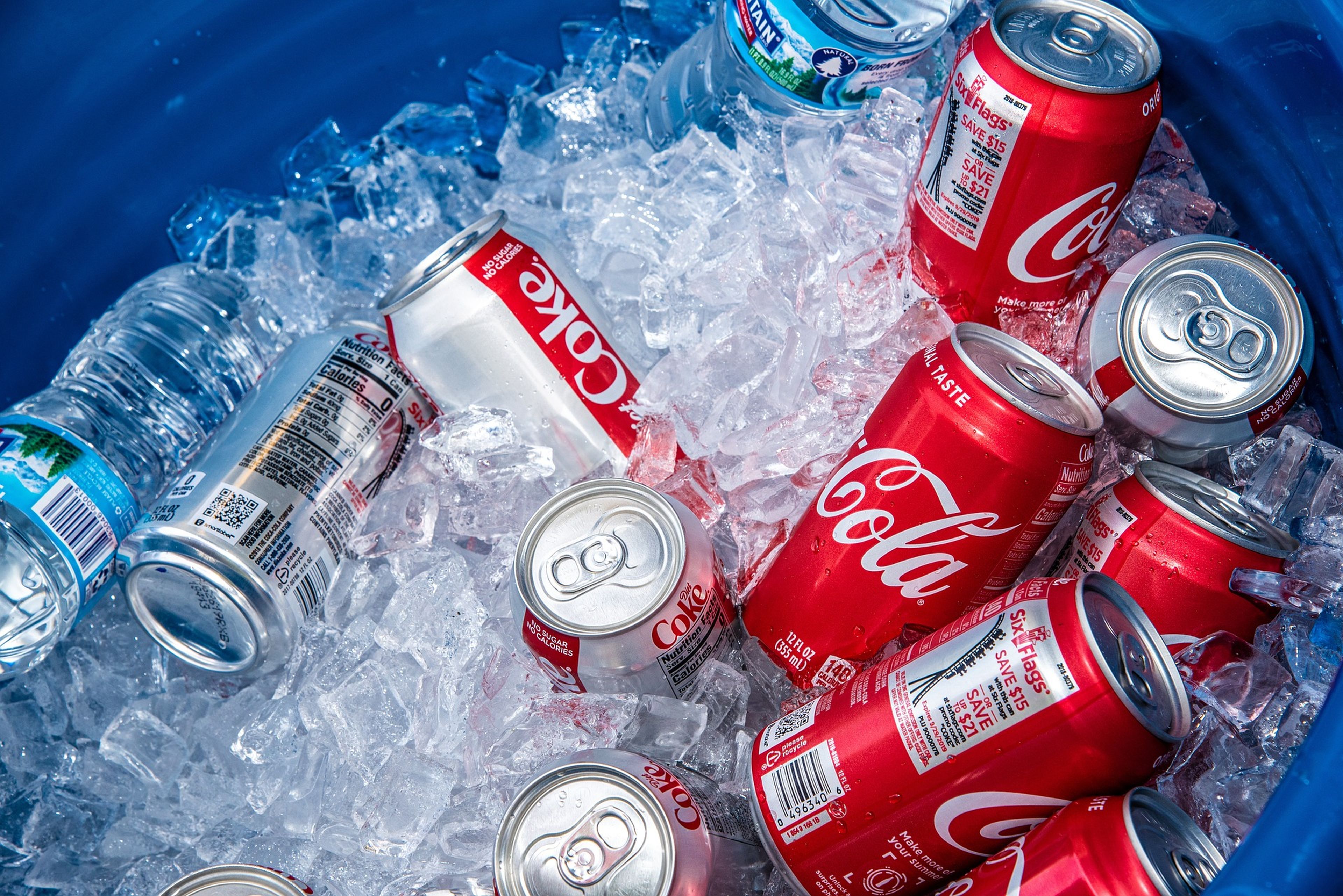 Estos son los peligros a los que expones tu cuerpo por un consumo excesivo de Coca-Cola