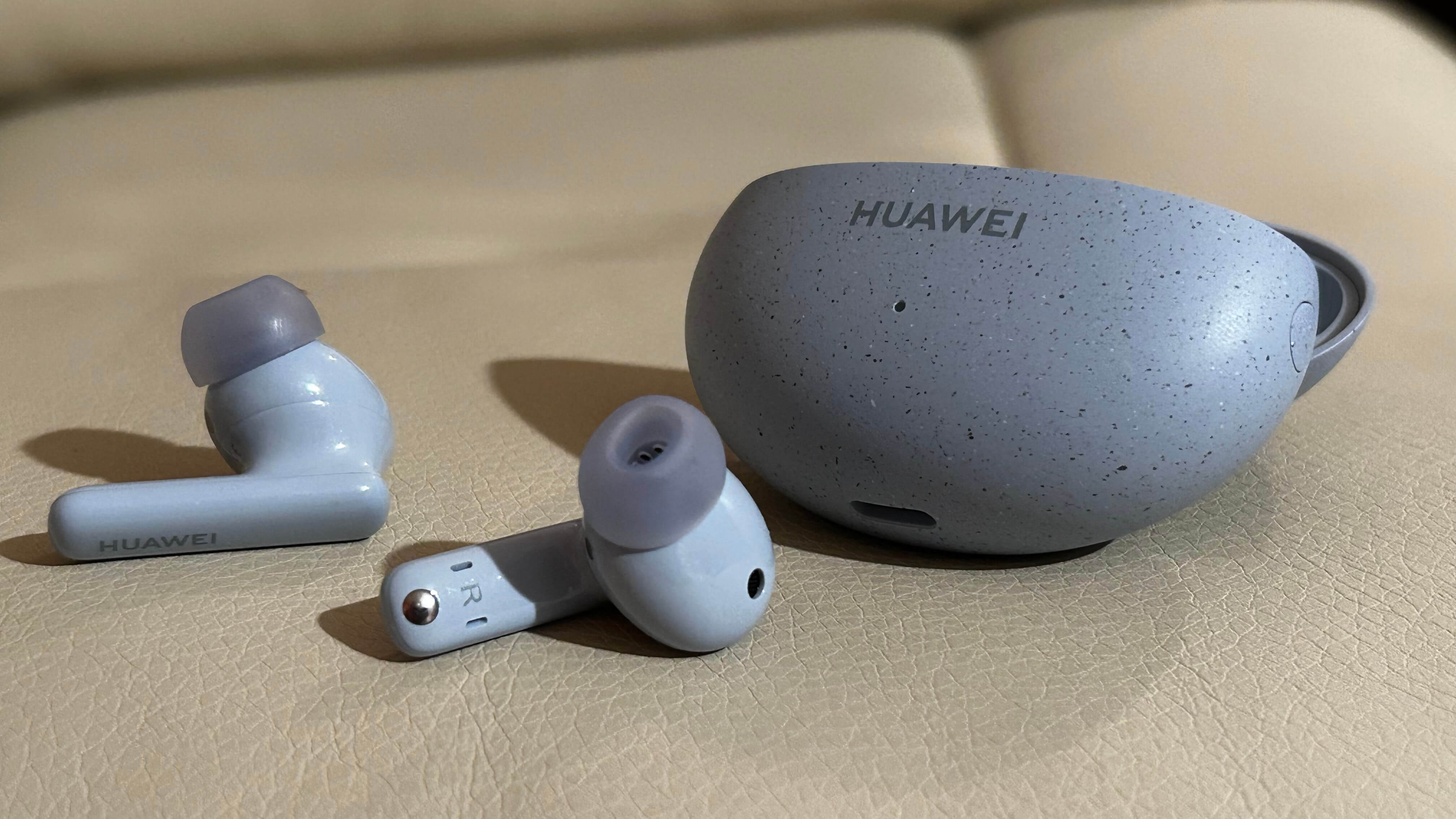 Audífono true wireless Huawei Freebuds Se 2 inalámbrica con cancelación de  ruido