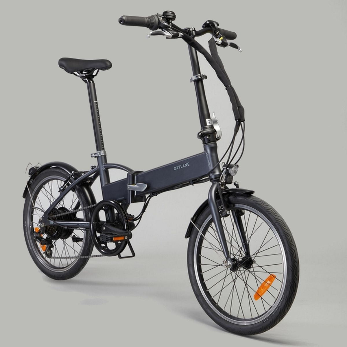 Esta bicicleta eléctrica de Decathlon es plegable y tiene el descuento que  necesitas