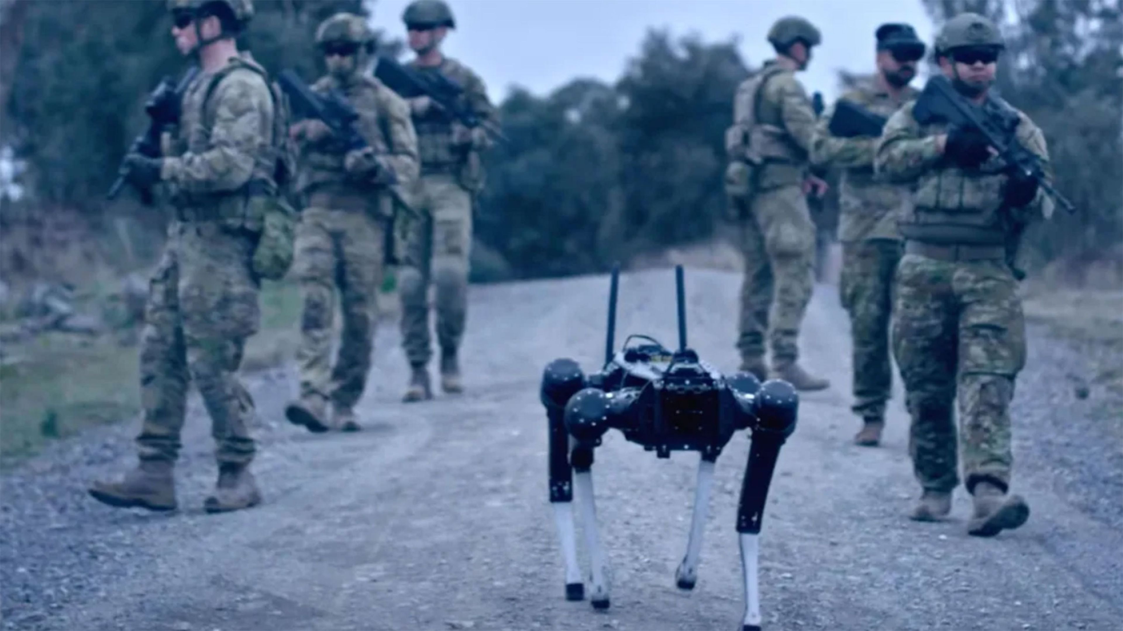 El ejército australiano estrena una inteligencia artificial única para controlar robots con sus mentes