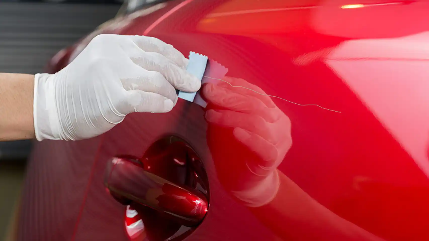 Cómo limpiar los faros del coche? quitar pintura, lijar y barnizar - Sigosan