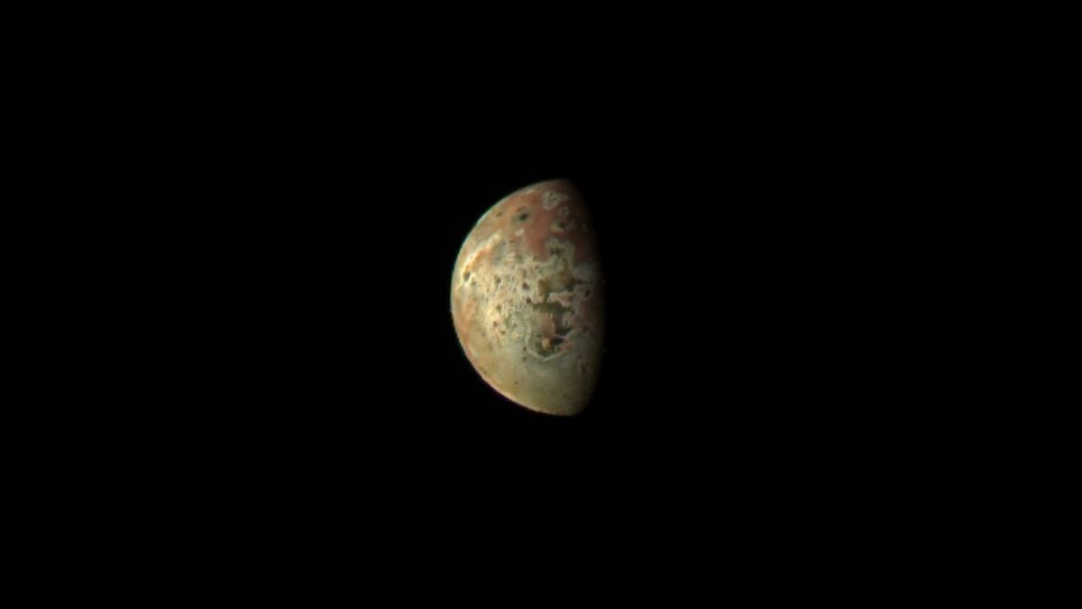 La Sonda Juno Envía Las Fotos Más Espectaculares De La Luna Ío De Júpiter 1219