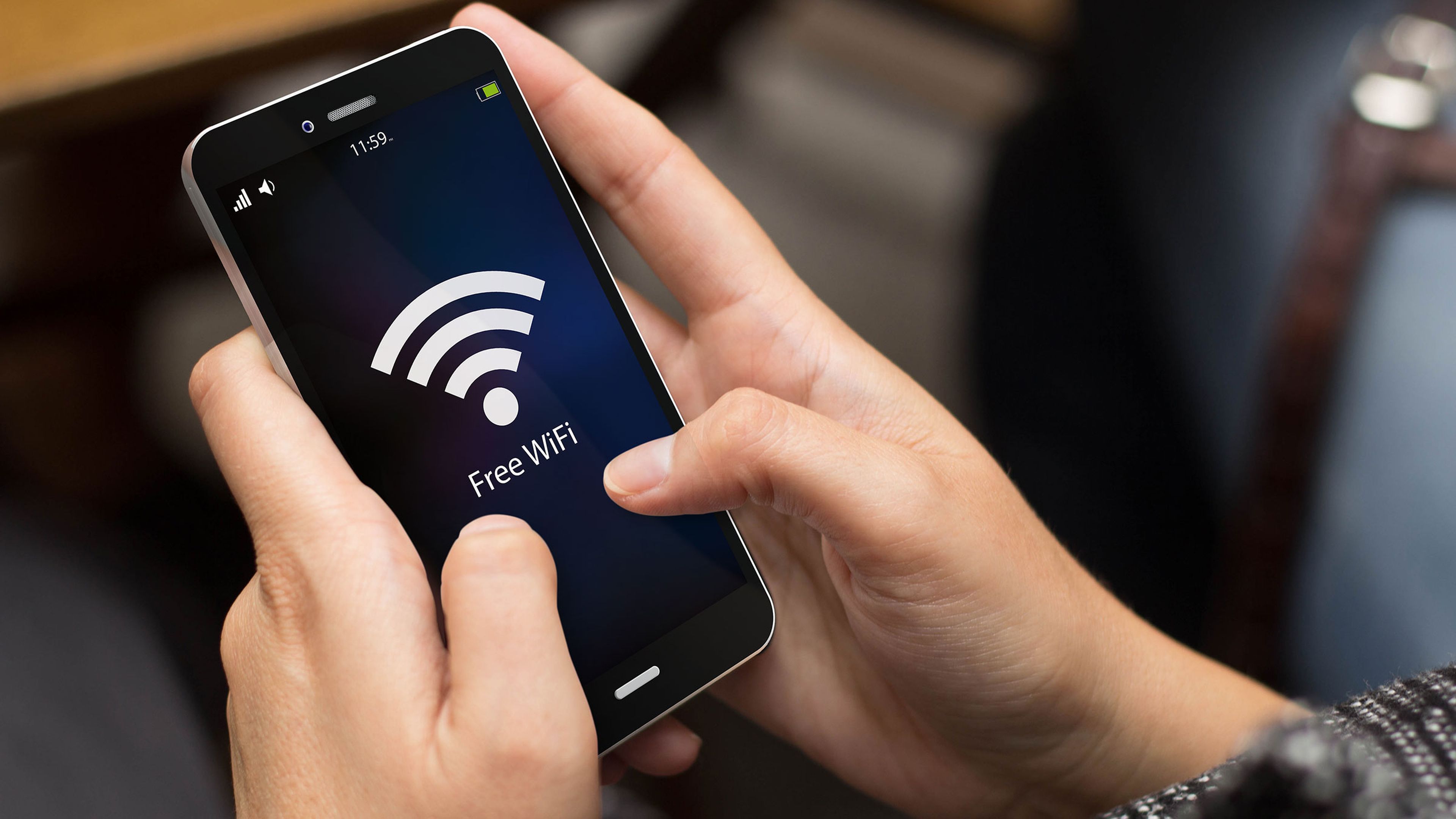 Conectarte a un WiFi de acceso público podría costarte muy caro
