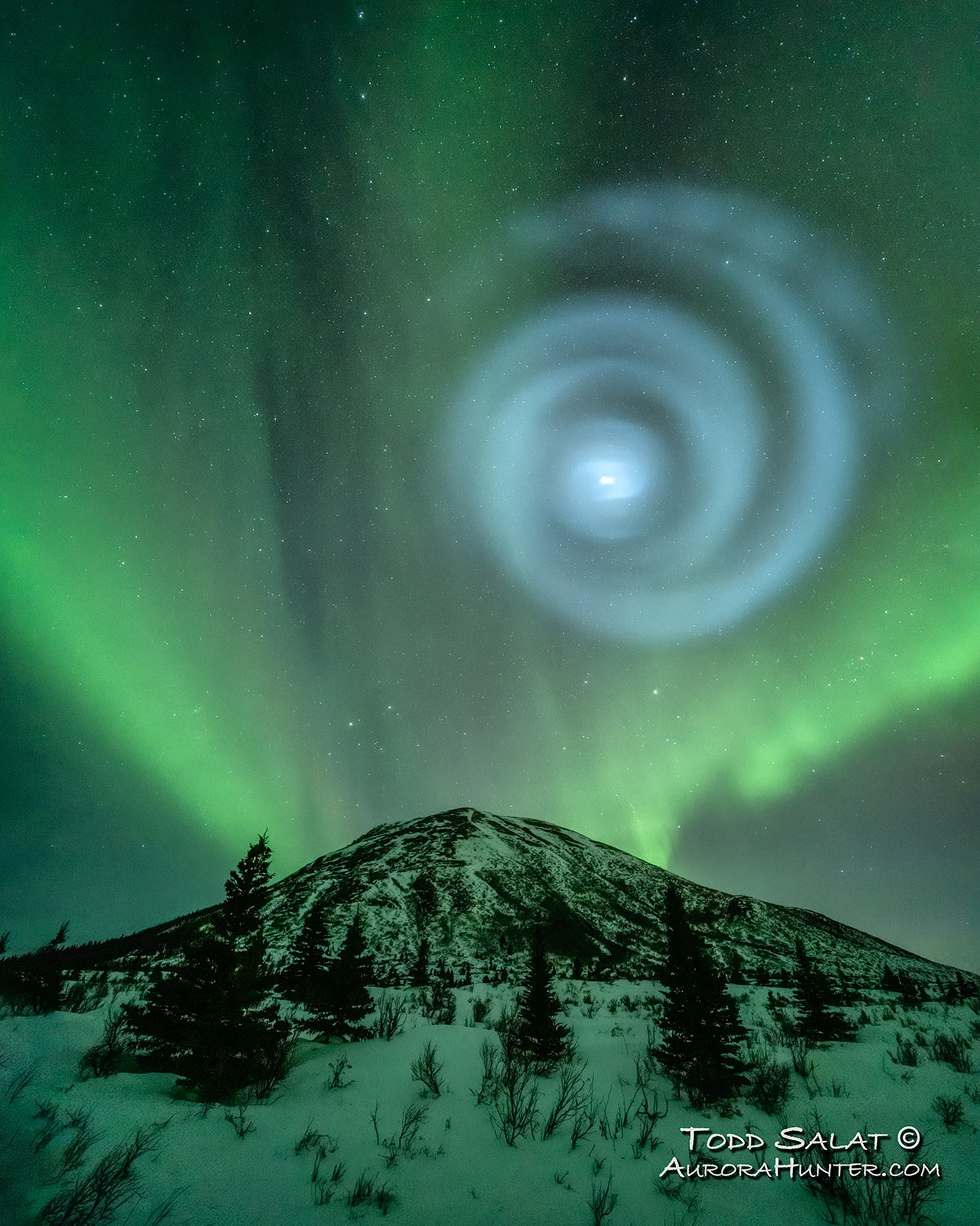 Spiral with aurora borealis