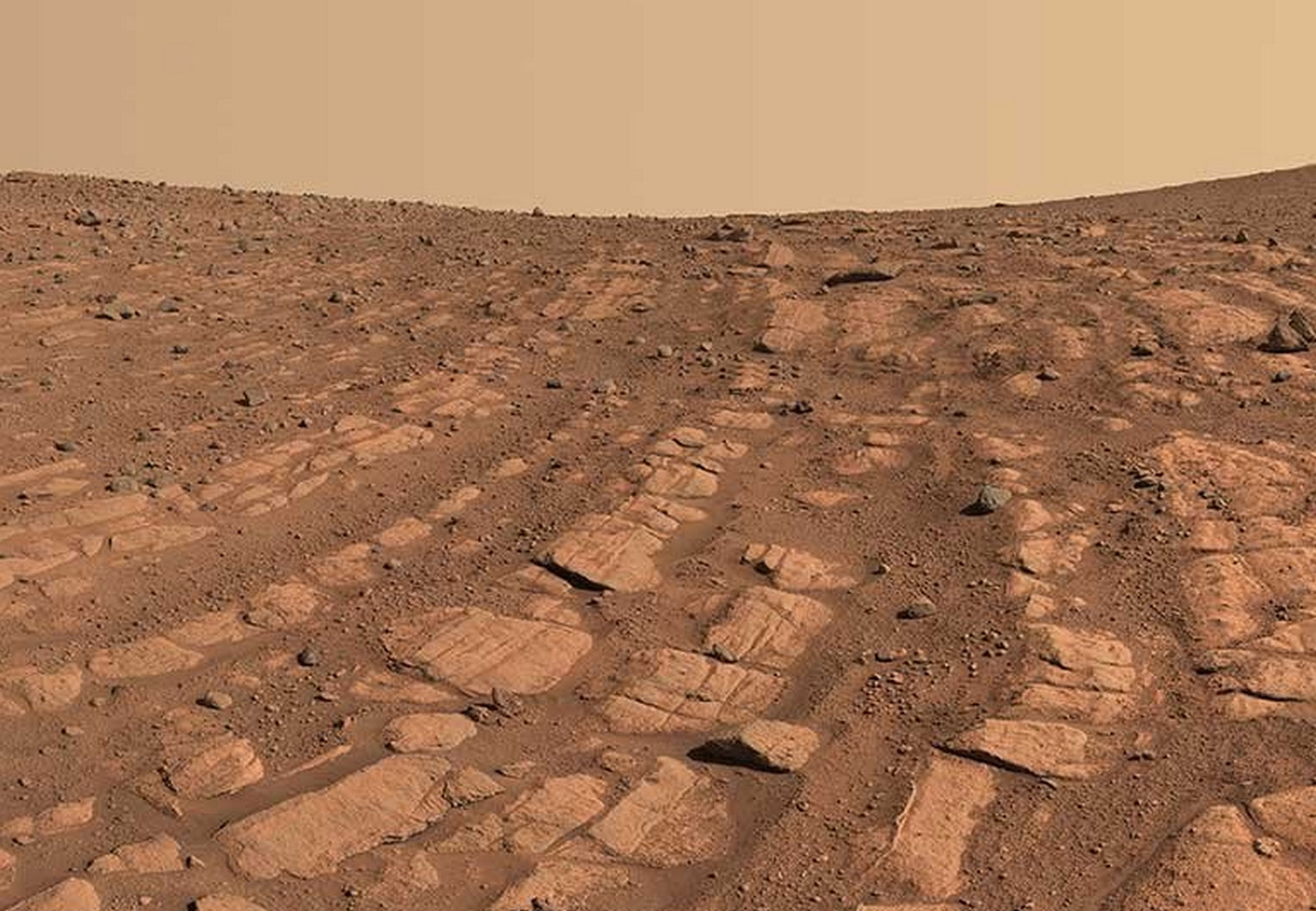 La NASA revela la prueba de los ríos salvajes cargados de agua en Marte