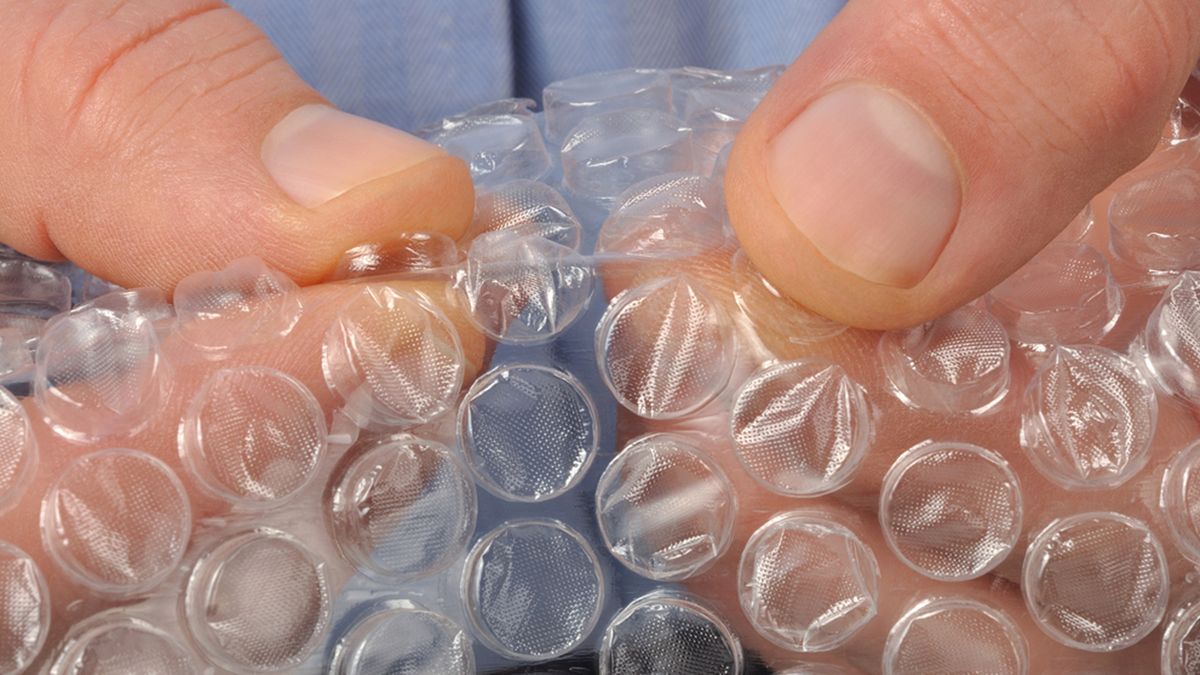 Why Do We Love To Pop Bubble Wraps? GEARRICE