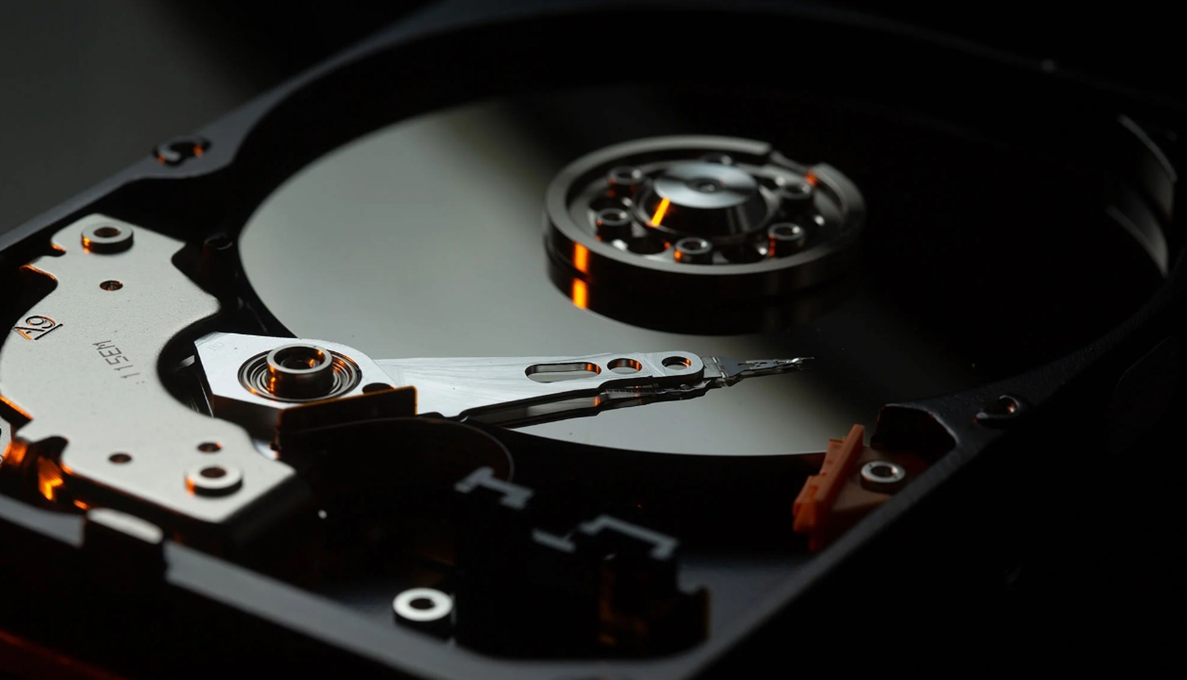 La vida media de una unidad de disco duro HDD no alcanza los 3 años según un nuevo estudio
