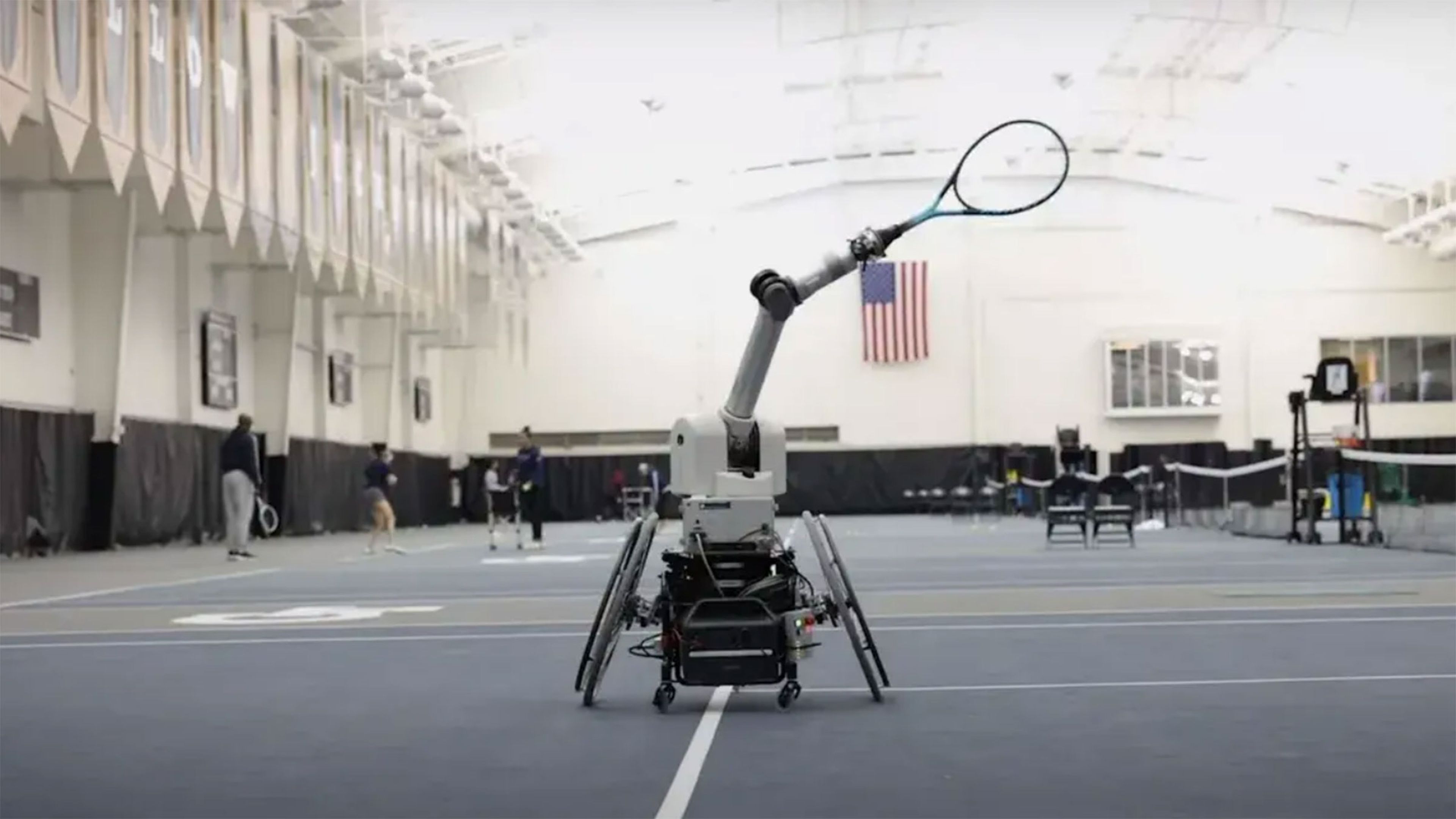 Crean un robot de tenis autónomo para ayudarte a convertirte en mejor jugador