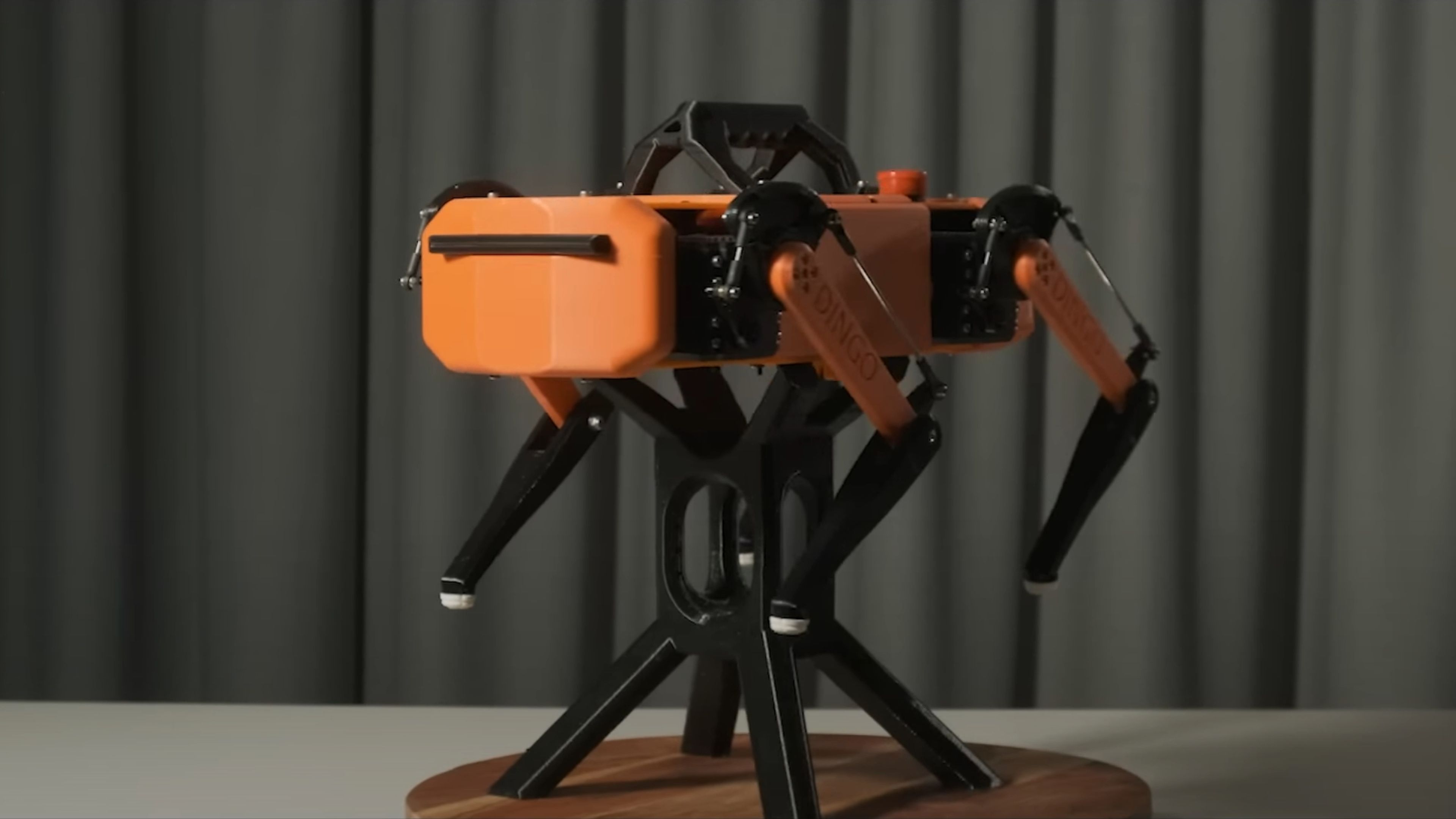 Estos estudiantes crean el robot de Boston Dynamics por solo 1.300 dólares