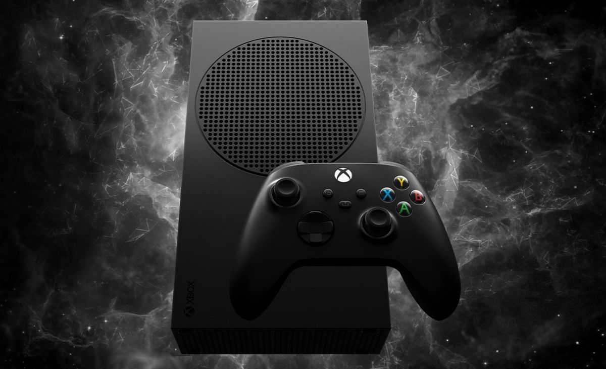 Microsoft presents the new Xbox Series S Carbon Black console, with