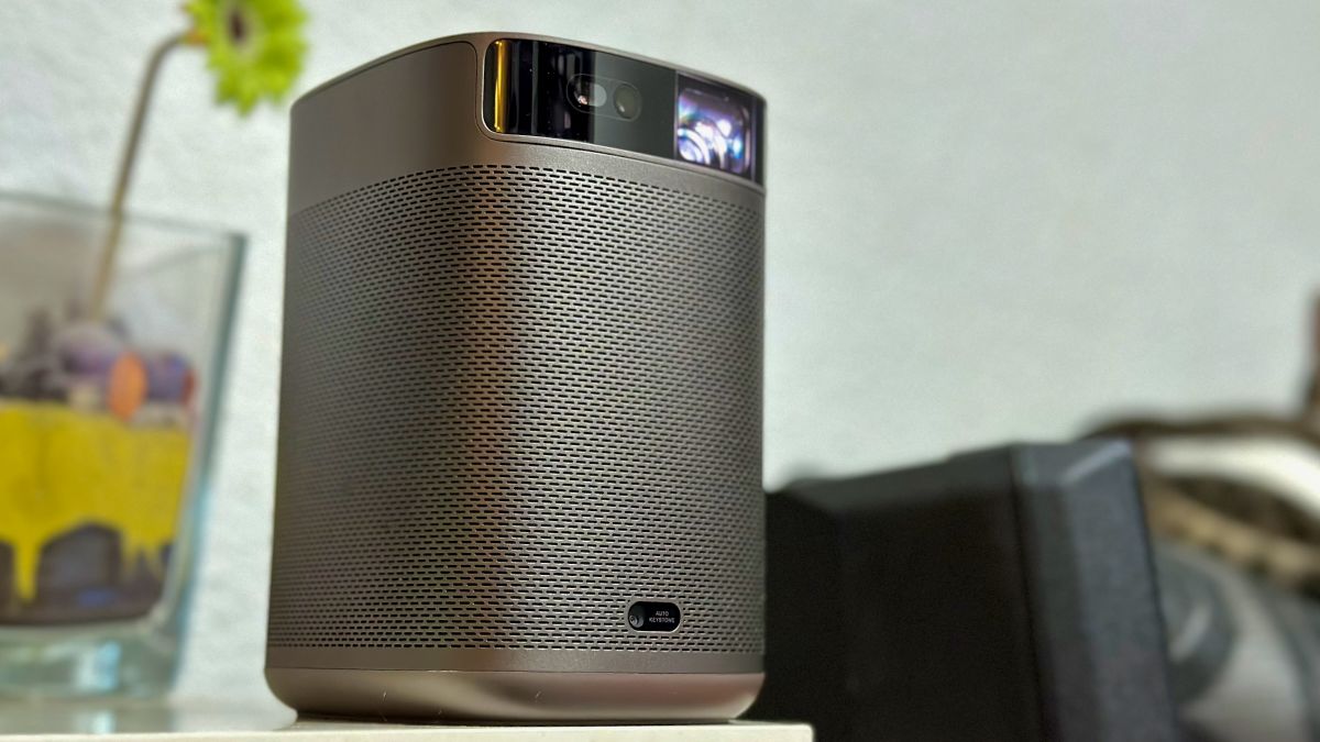 XGIMI MoGo 2 Pro, the FullHD portable projector that fits anywhere