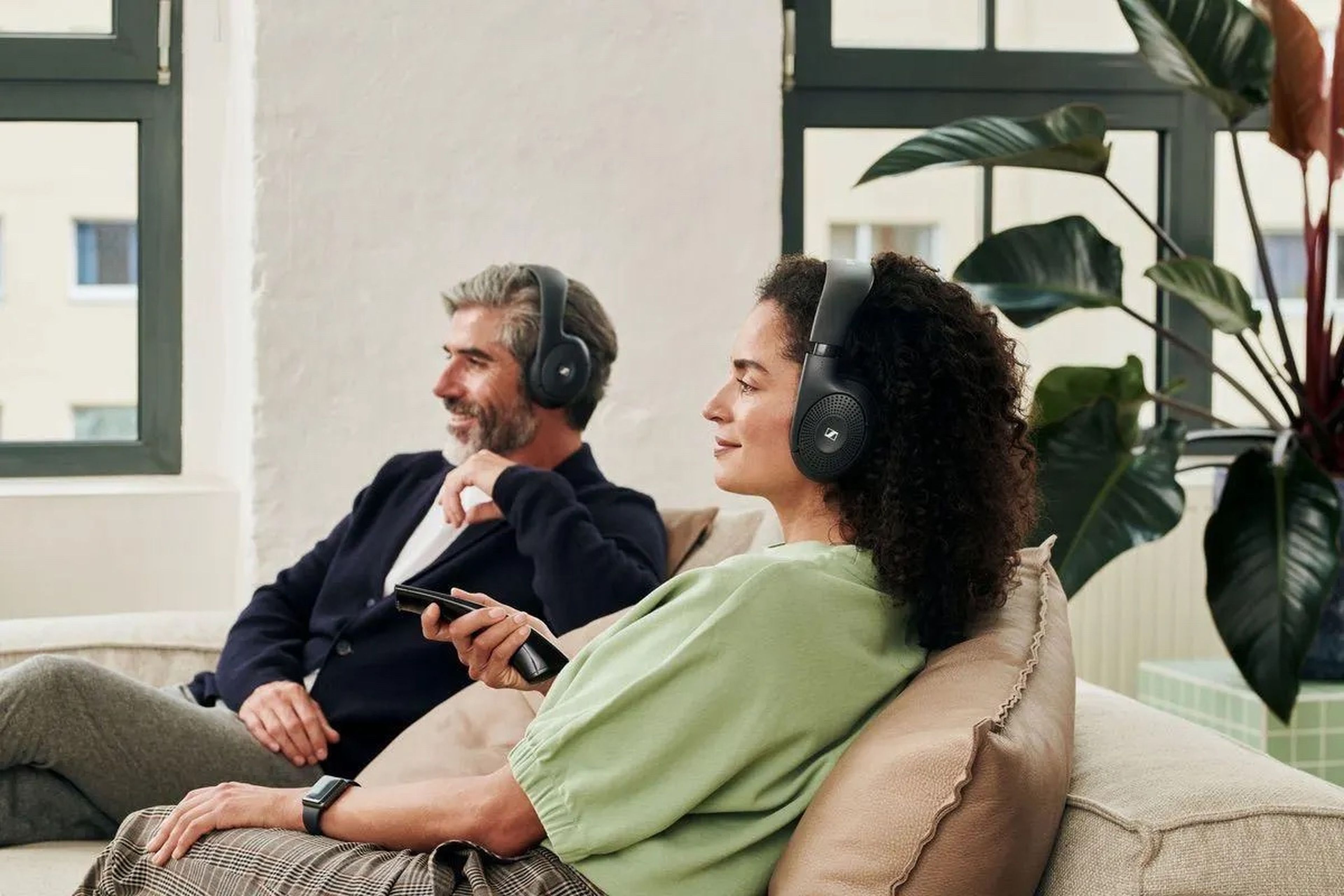 Qué auriculares inalámbricos para tv personas mayores comprar?