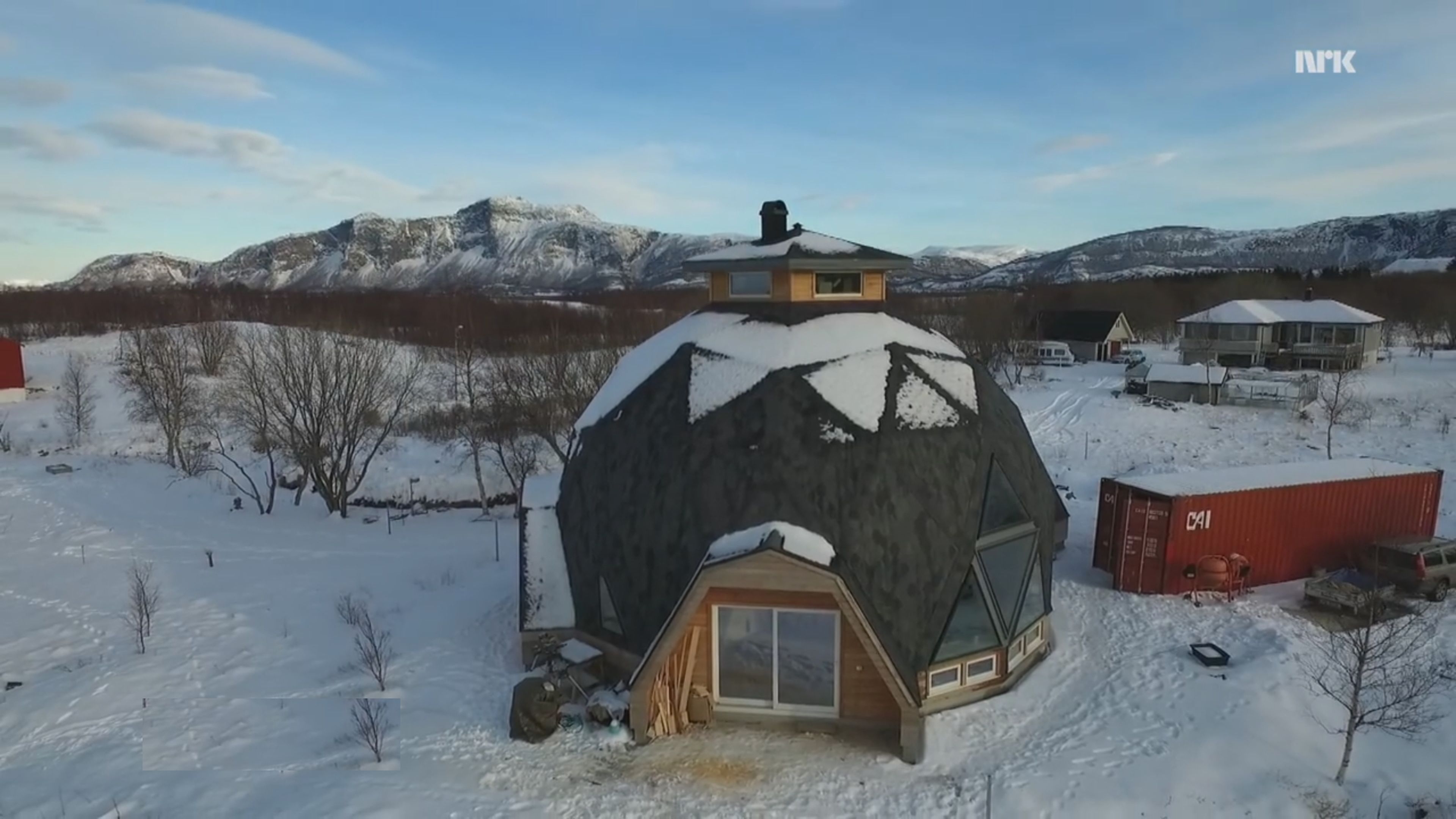 Casa con cúpula geodésica
