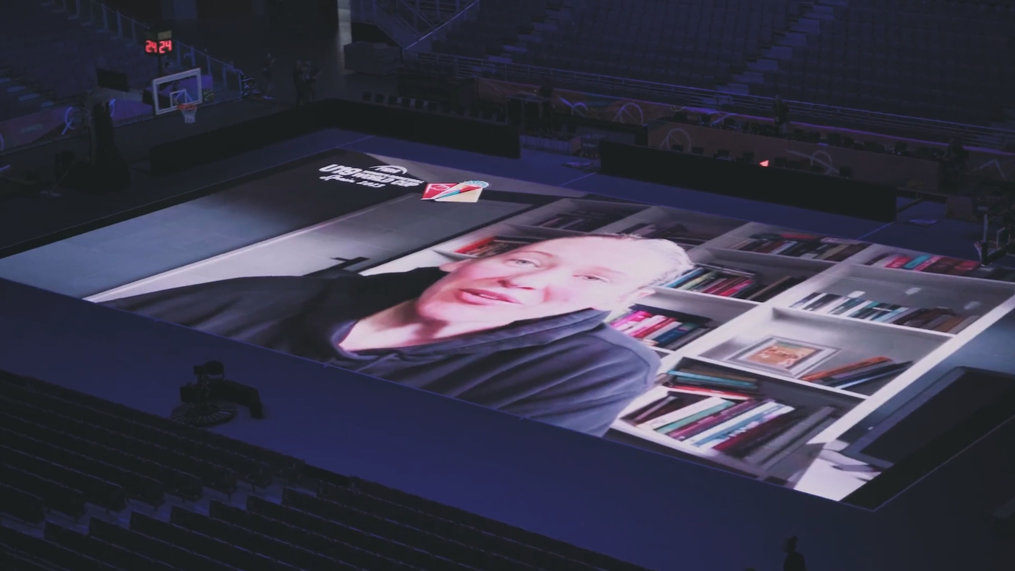 La FIBA presenta en Madrid una cancha de baloncesto que es una pantalla LED