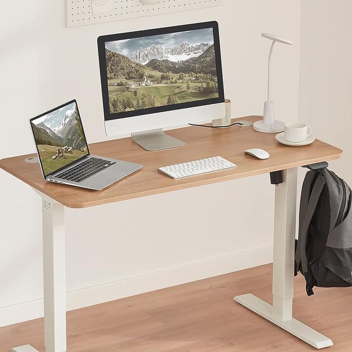 El escritorio elevable mejor valorado de  para tu setup