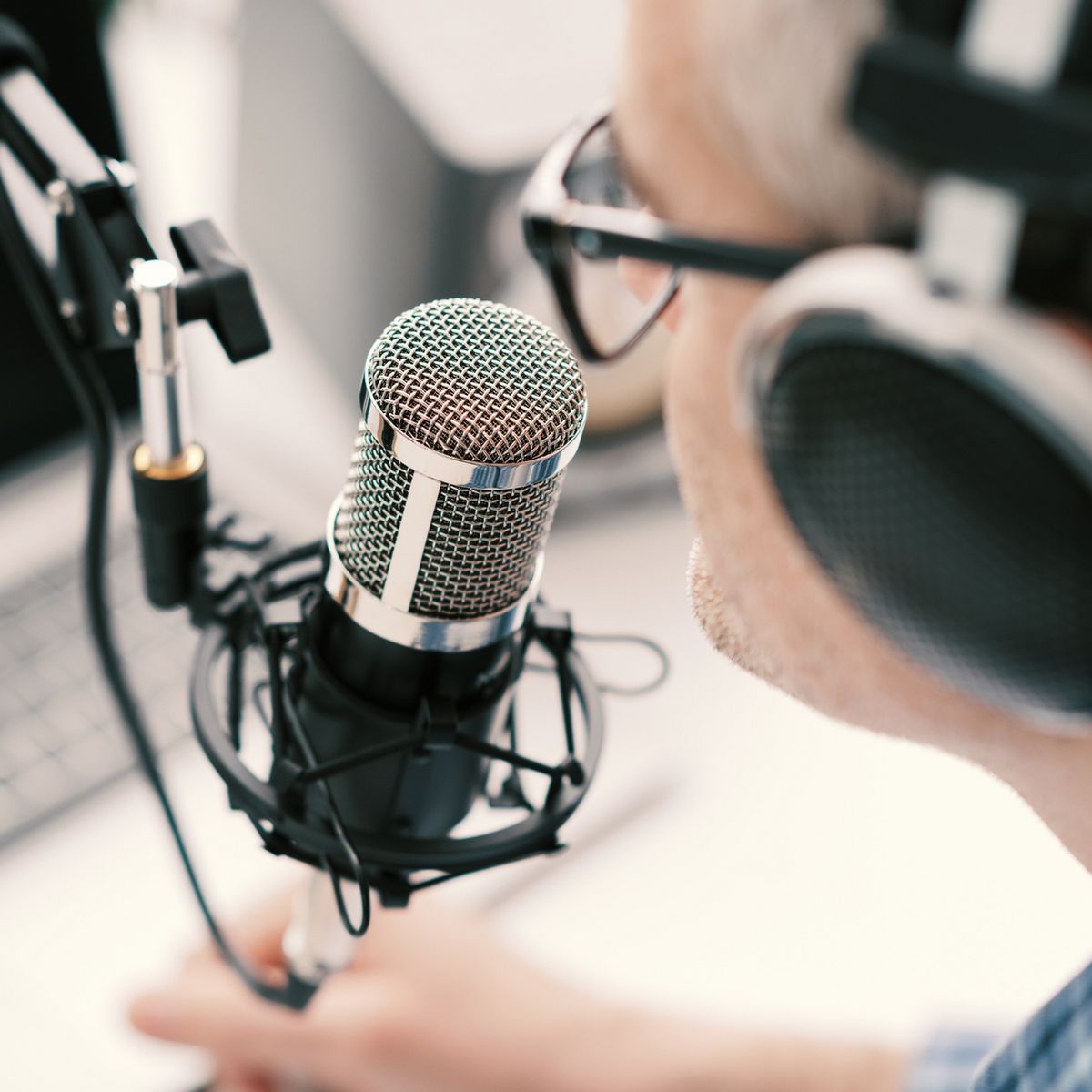 Cuál es el micrófono más adecuado para tu podcast, streaming o