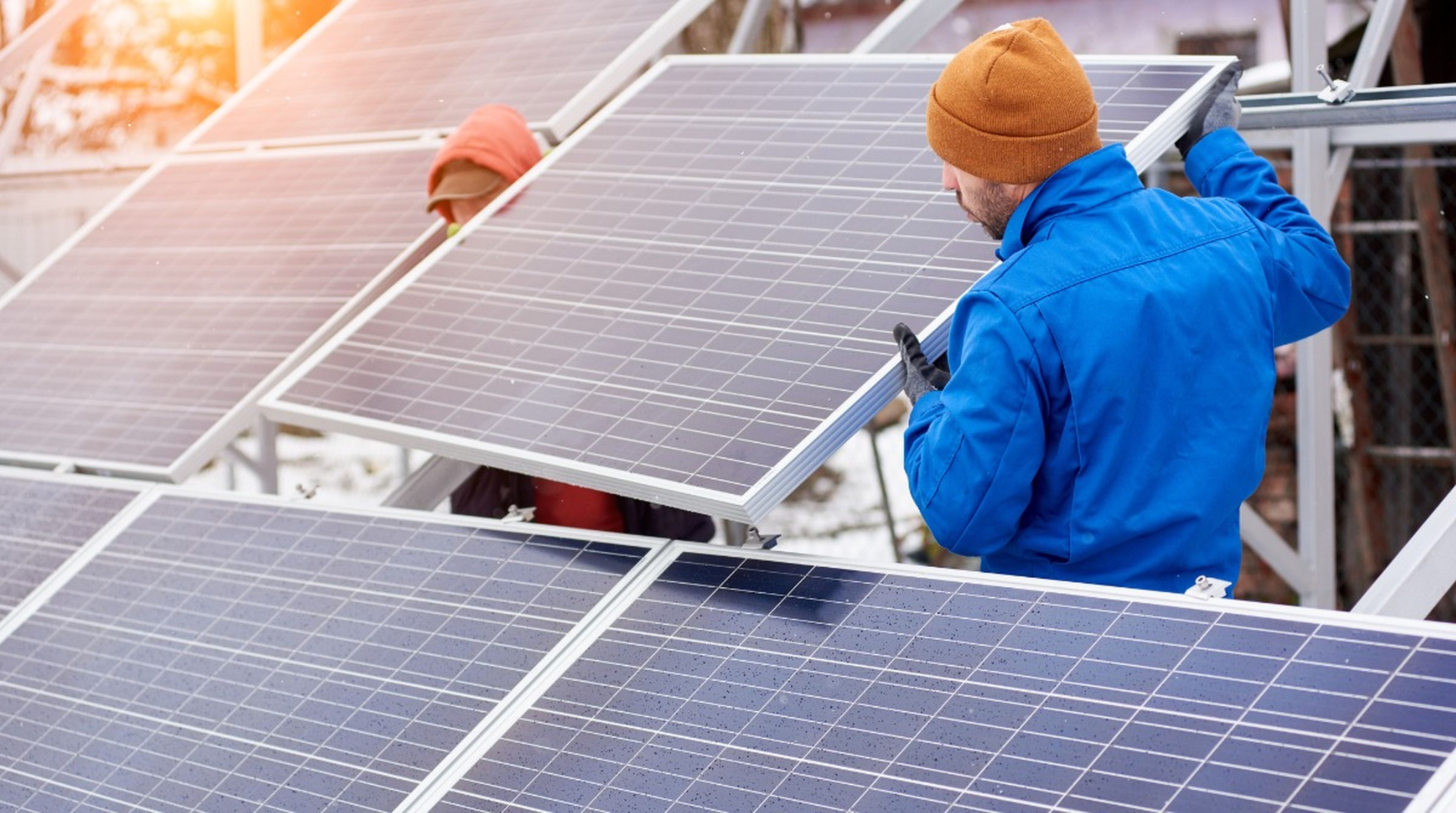 Los microondas mejoran la producción de paneles solares: menos desperdicio, mayor eficiencia