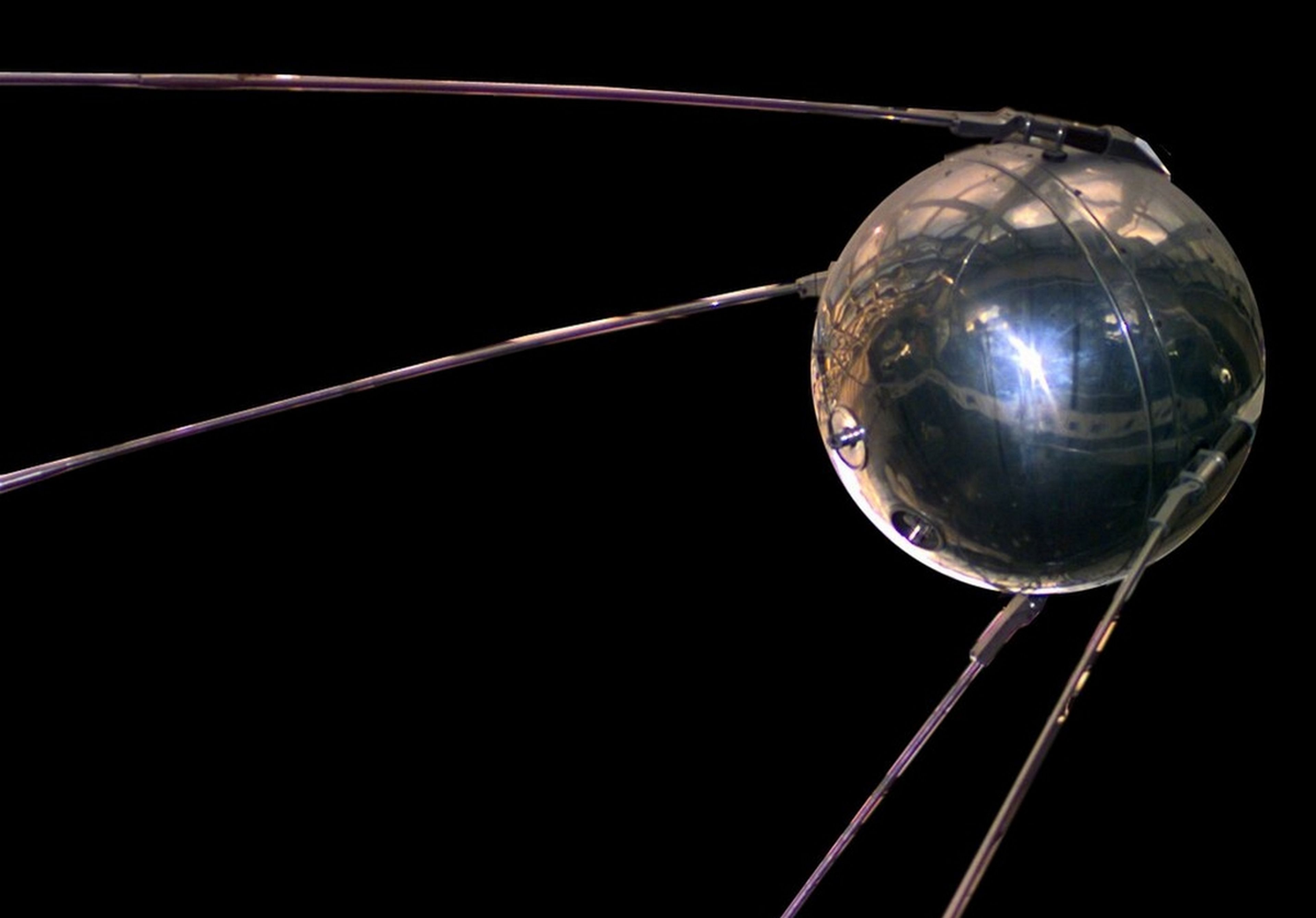 ¿Viajes en el tiempo? El Sputnik, el primer satélite artificial, en un cuadro italiano del siglo XVI