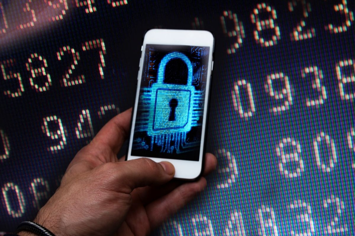 How To Make Your Phone Untraceable To Protect Your Data And Information