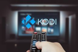 Cómo ver cientos de canales de la TDT gratis con Kodi y la lista IPTV de TDTChannels