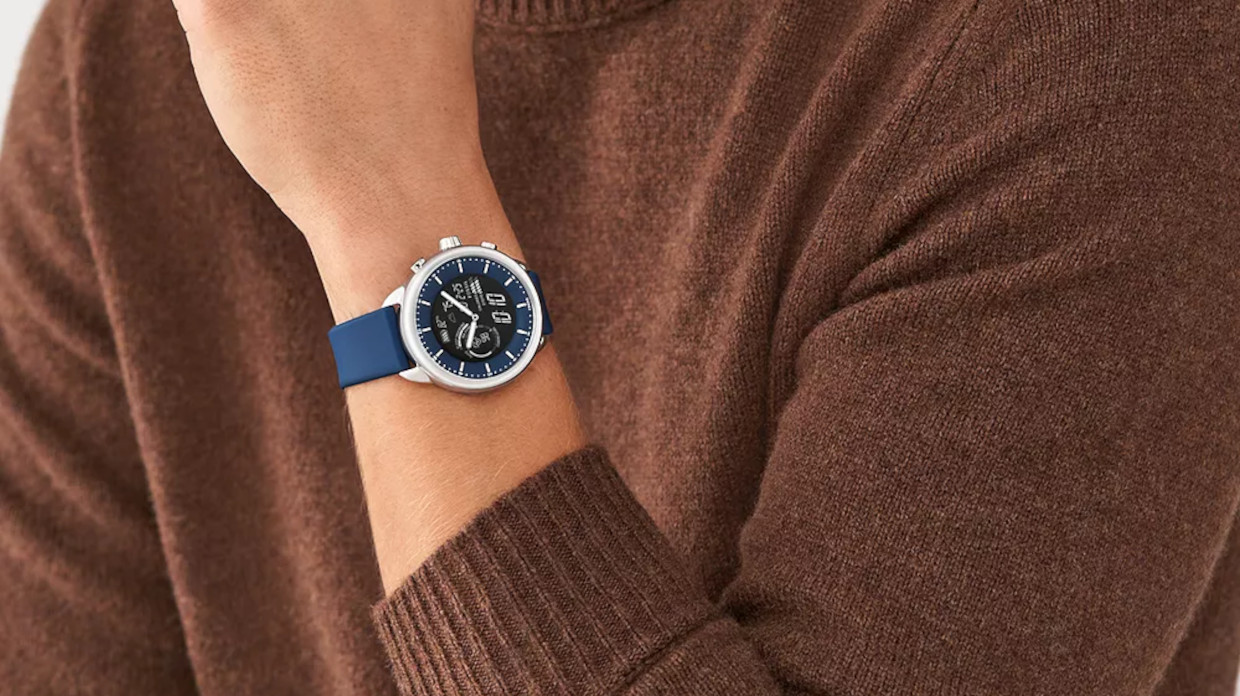 Fossil smartwatch google maps hot sale