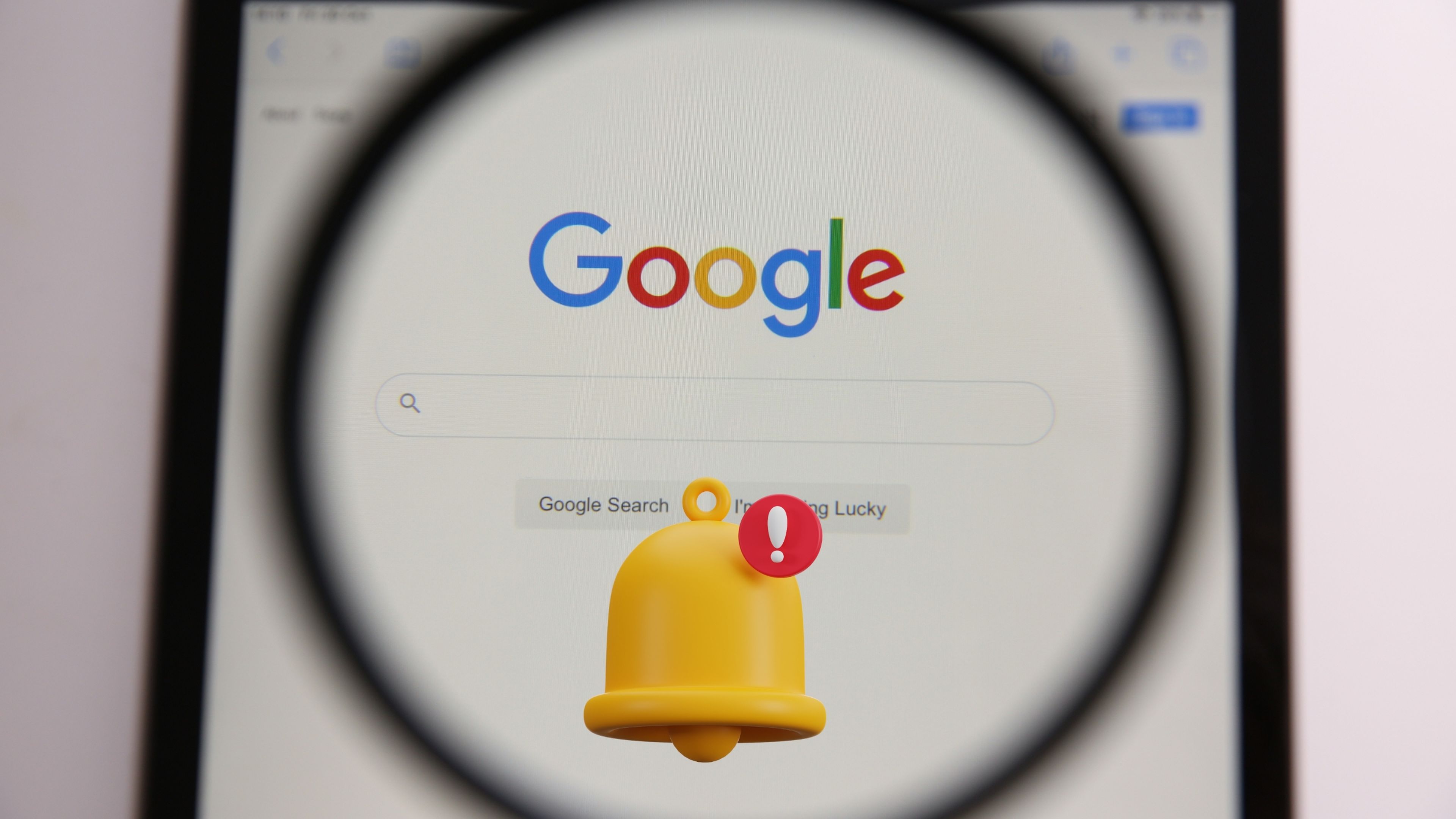 Alertas de Google: la función oculta que te avisa si tu información personal aparece en la web