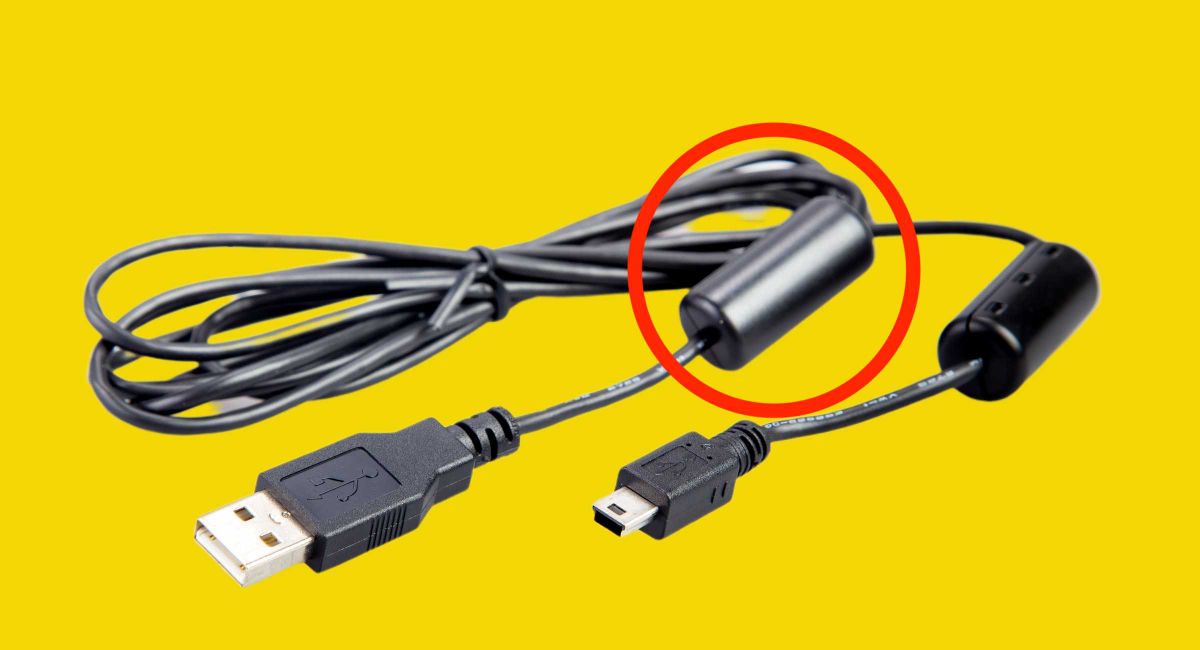 Qué es y para qué sirve el extraño cilindro de los cables de carga de