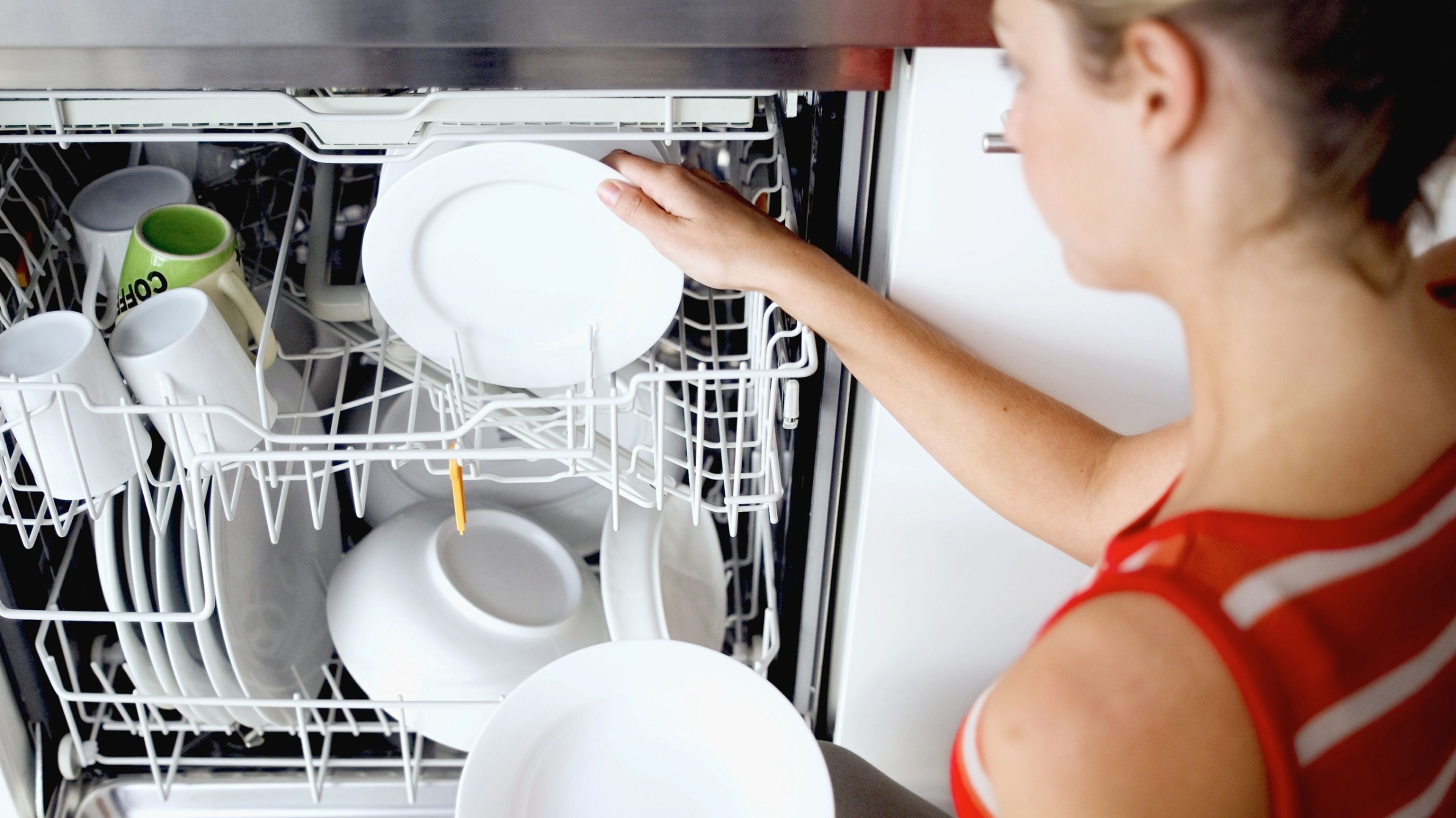 Cómo secar los platos del lavavajillas en solo 5 minutos