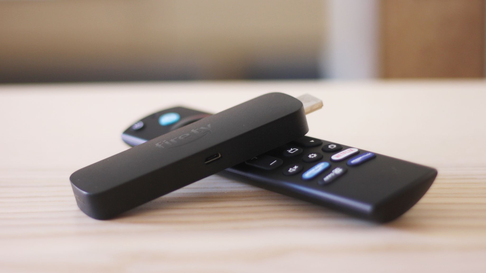 Amazon está liquidando stock de su Firestick más potente es más barato