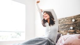 ¿Dormir más te hace más feliz? Esto es lo que dice la ciencia