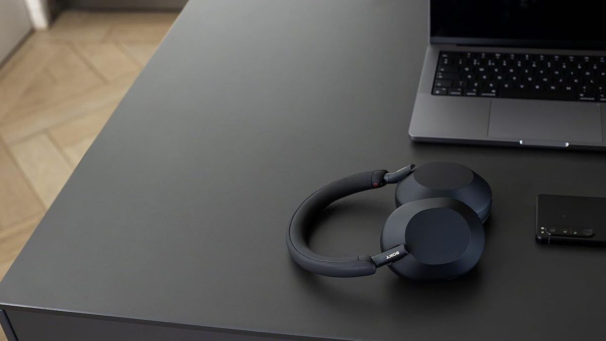 The Best Noisecanceling Headphones Now Cost 150 Euros Less GEARRICE