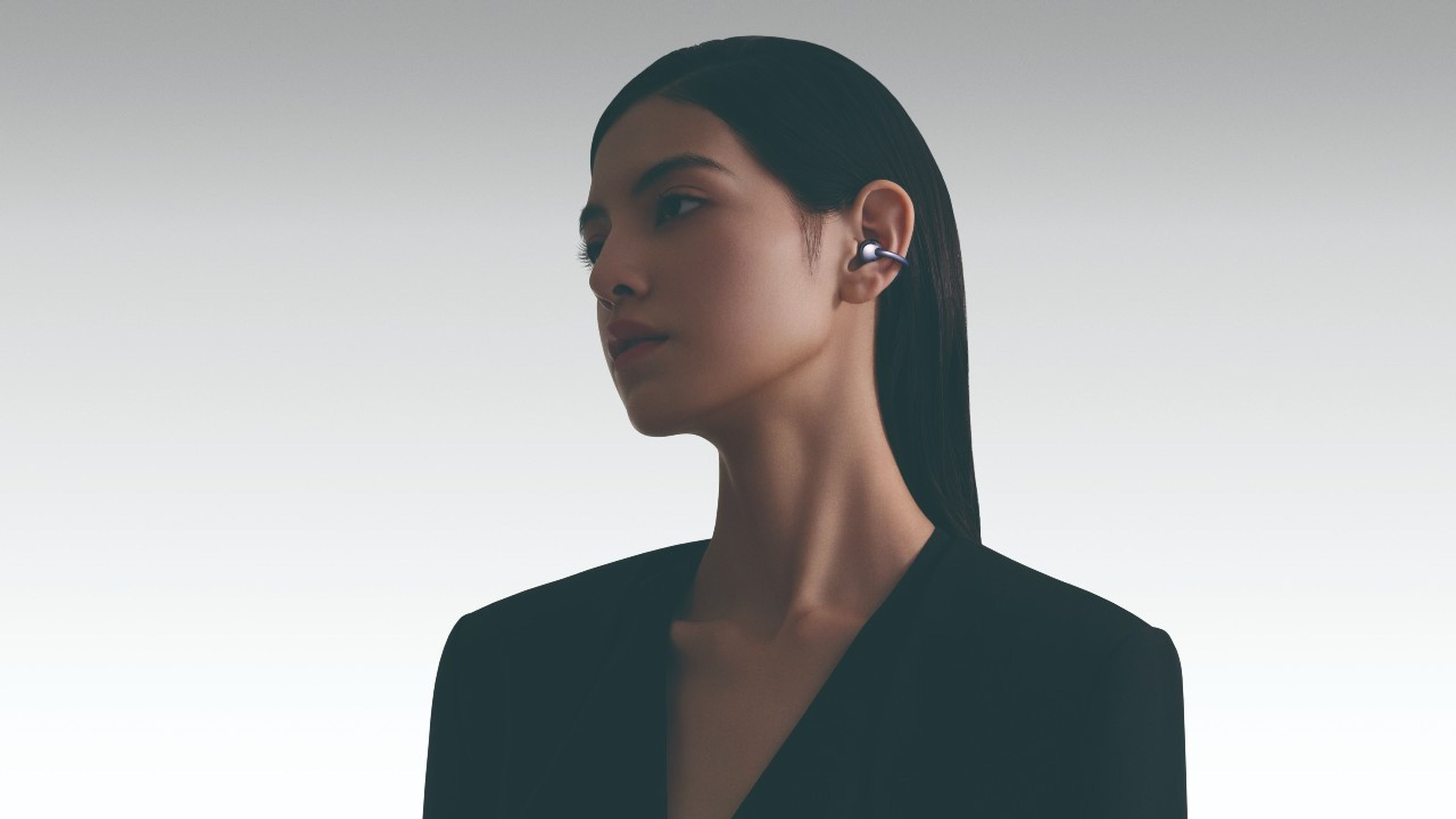 HUAWEI ha sido capaz de diseñar unos auriculares inalámbricos (TWS) Open-Earbuds con el mejor ajuste ergonómico y sin perder un ápice de diseño.