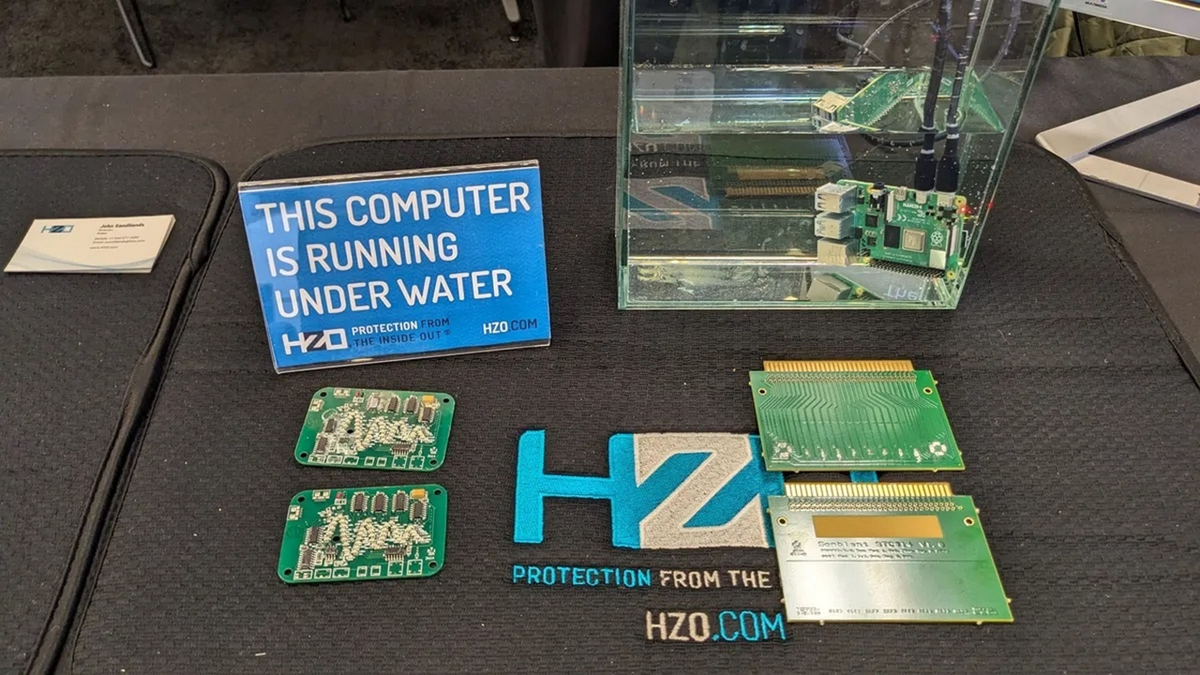 HZO presenta Parylene, una capa protectora invisible para sumergir cualquier dispositivo bajo el agua