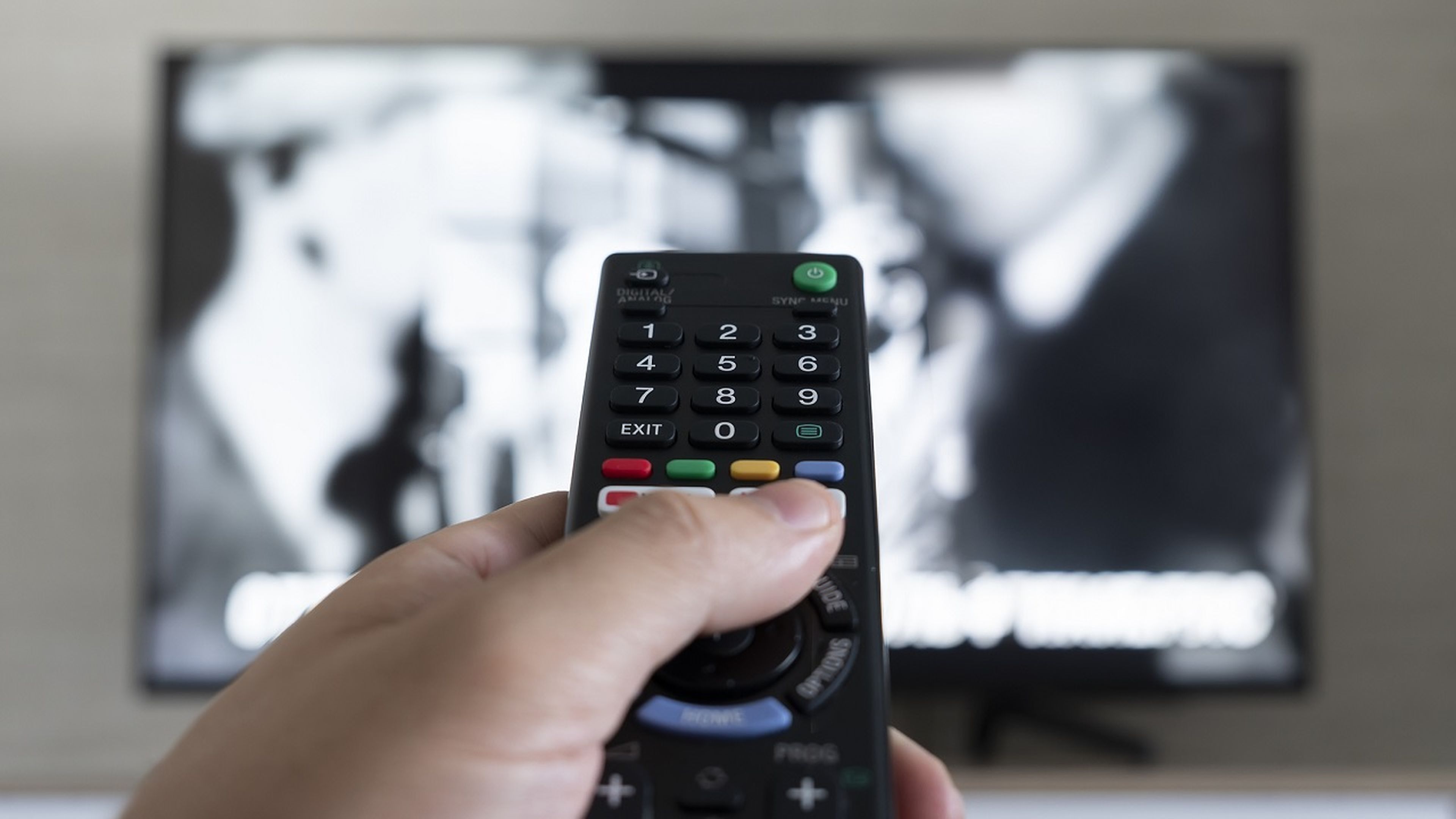 Los 4 sencillos trucos con los que puedes aumentar la vida útil de tu televisor