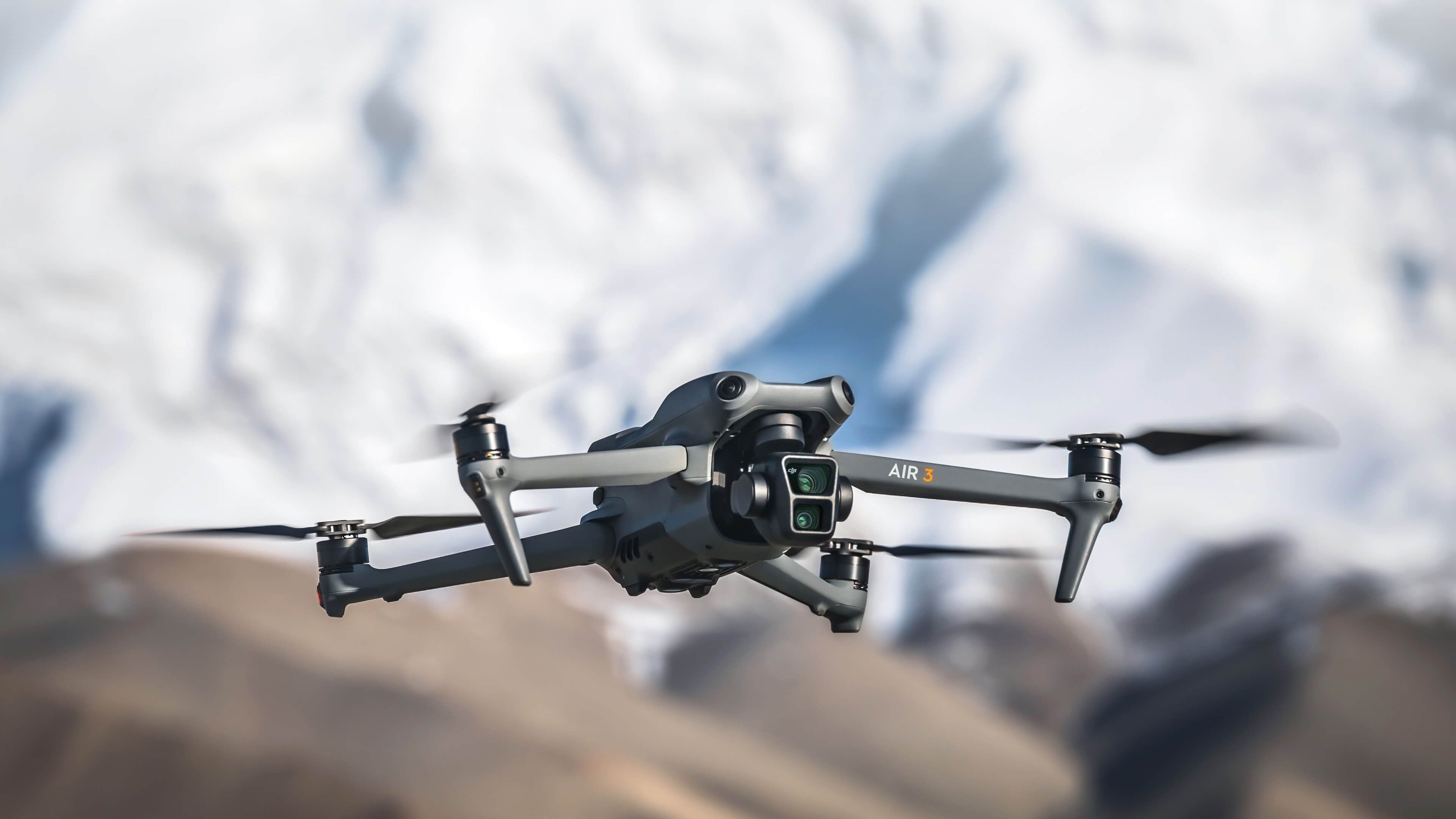 Qué dron con cámara comprar para grabar vídeos? 