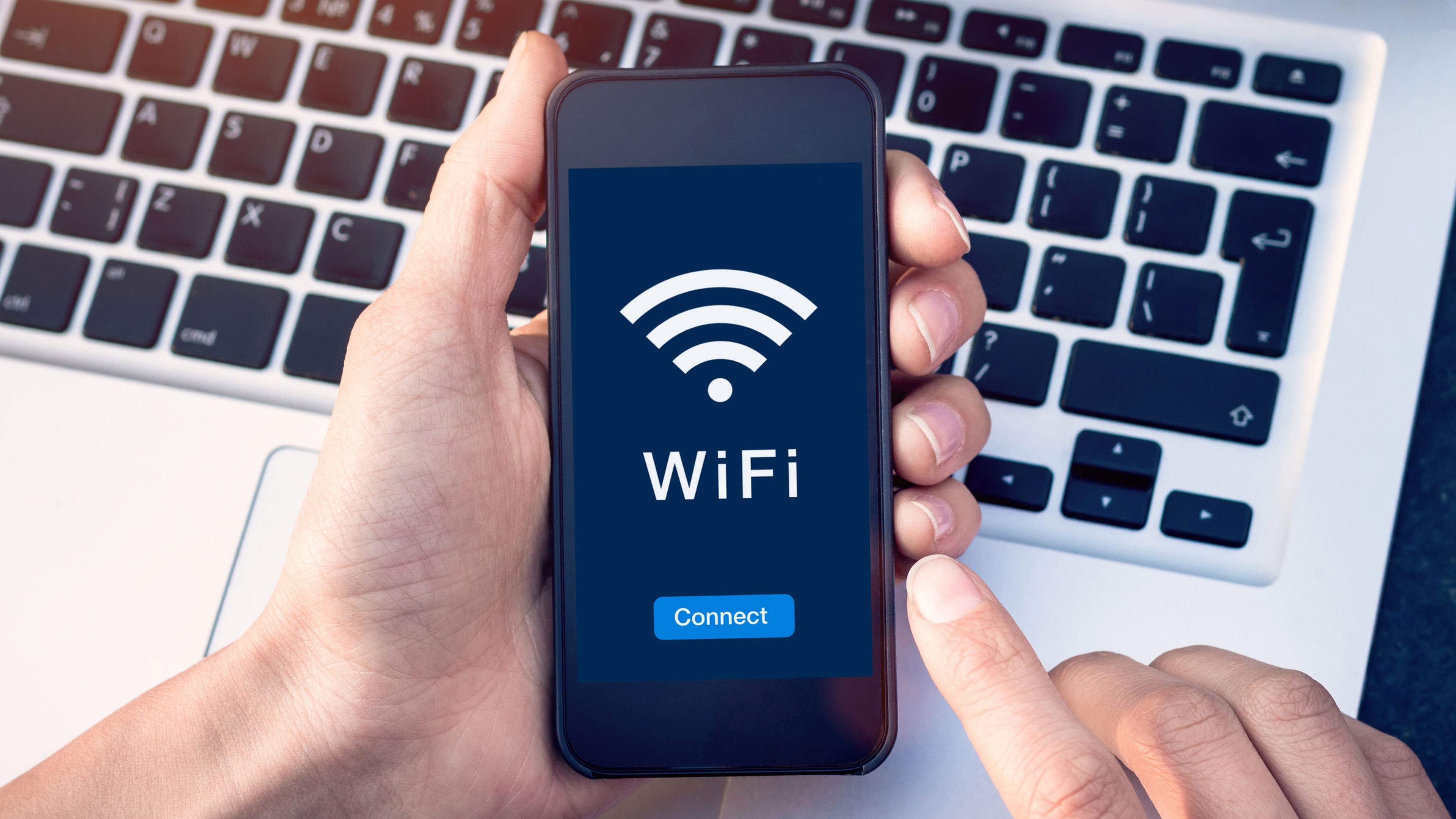 Cómo desactivar automáticamente el WiFi de tu móvil cuando salgas de casa y por qué deberías hacerlo