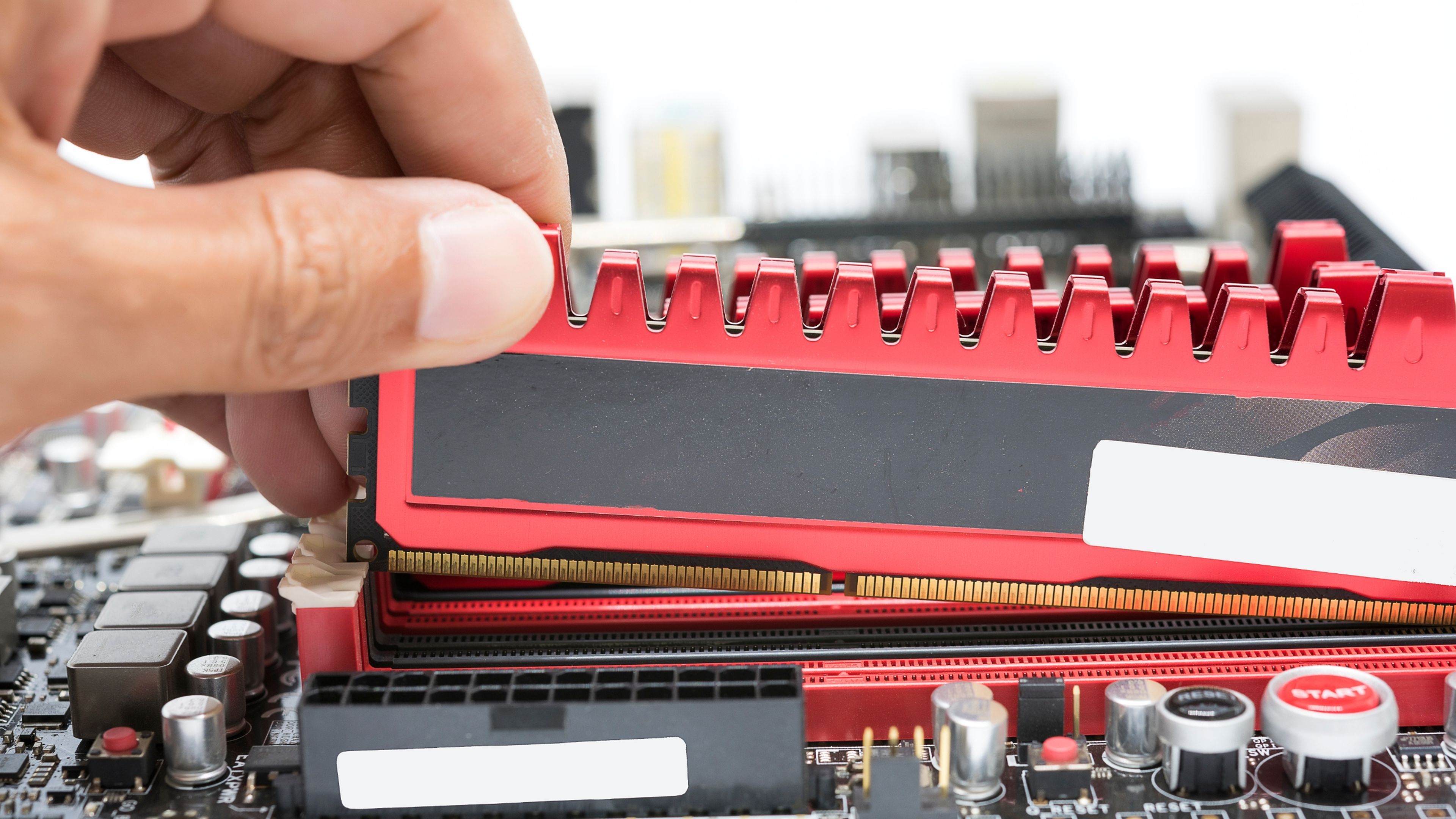 DDR3: Eficiencia energética y rendimiento optimizado