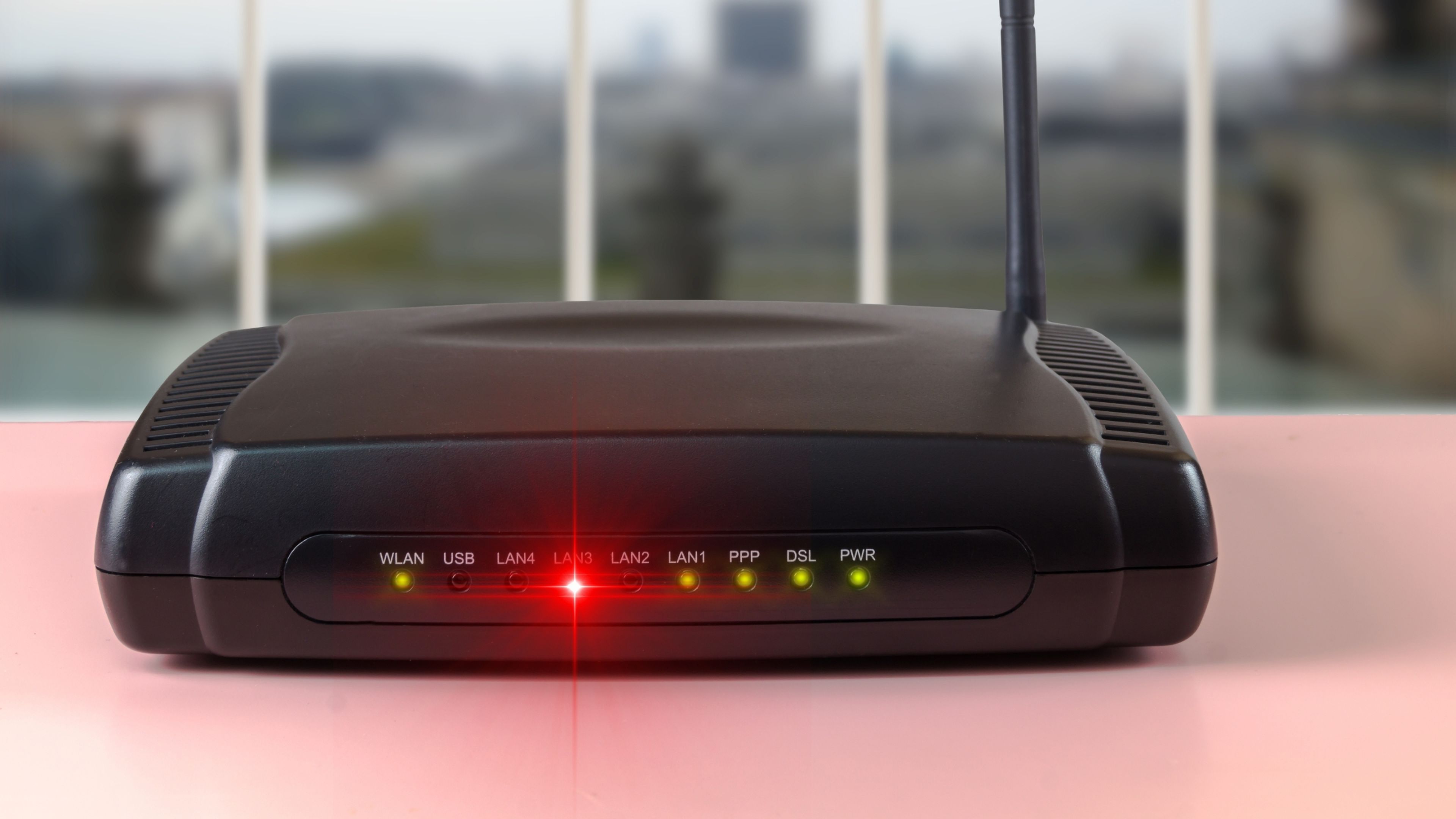 Qué significa una luz roja que parpadea en tu router WiFi y cómo eliminarla