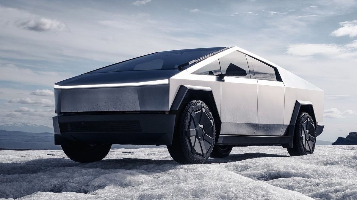España: El Tesla Cybertruck Hace Su Aparición, Pero No Se Vende. - m25d3td