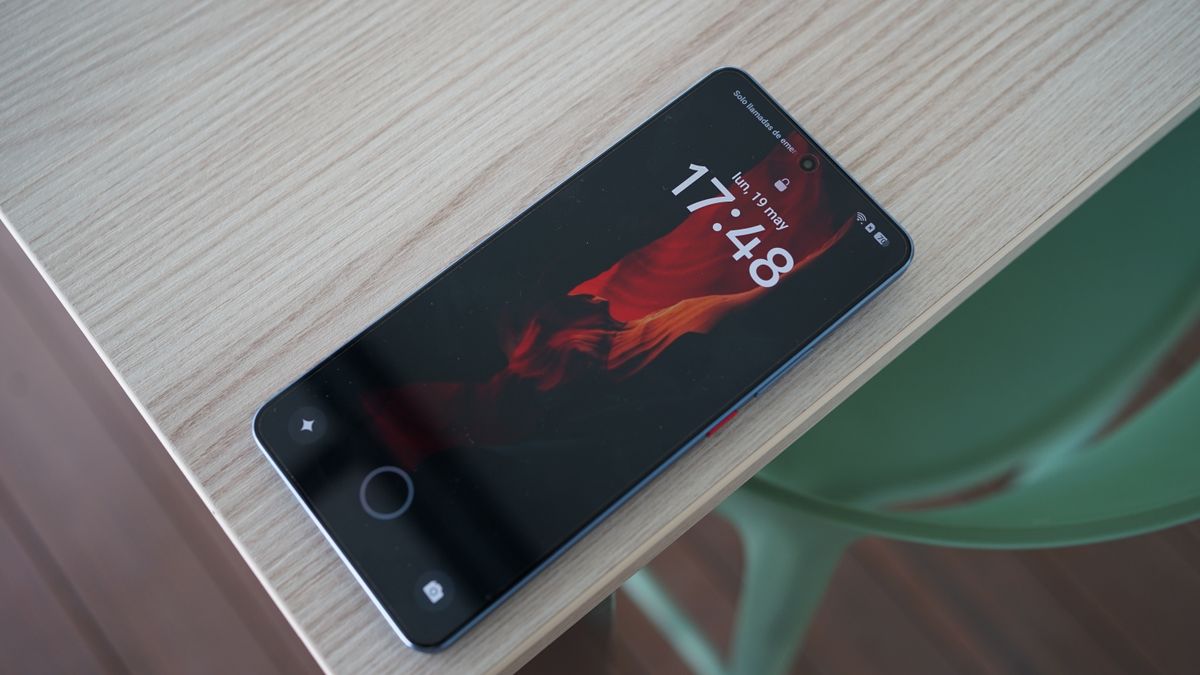 Más que un número: 7.000 mAh de batería y potencia brutal en este móvil de gama media