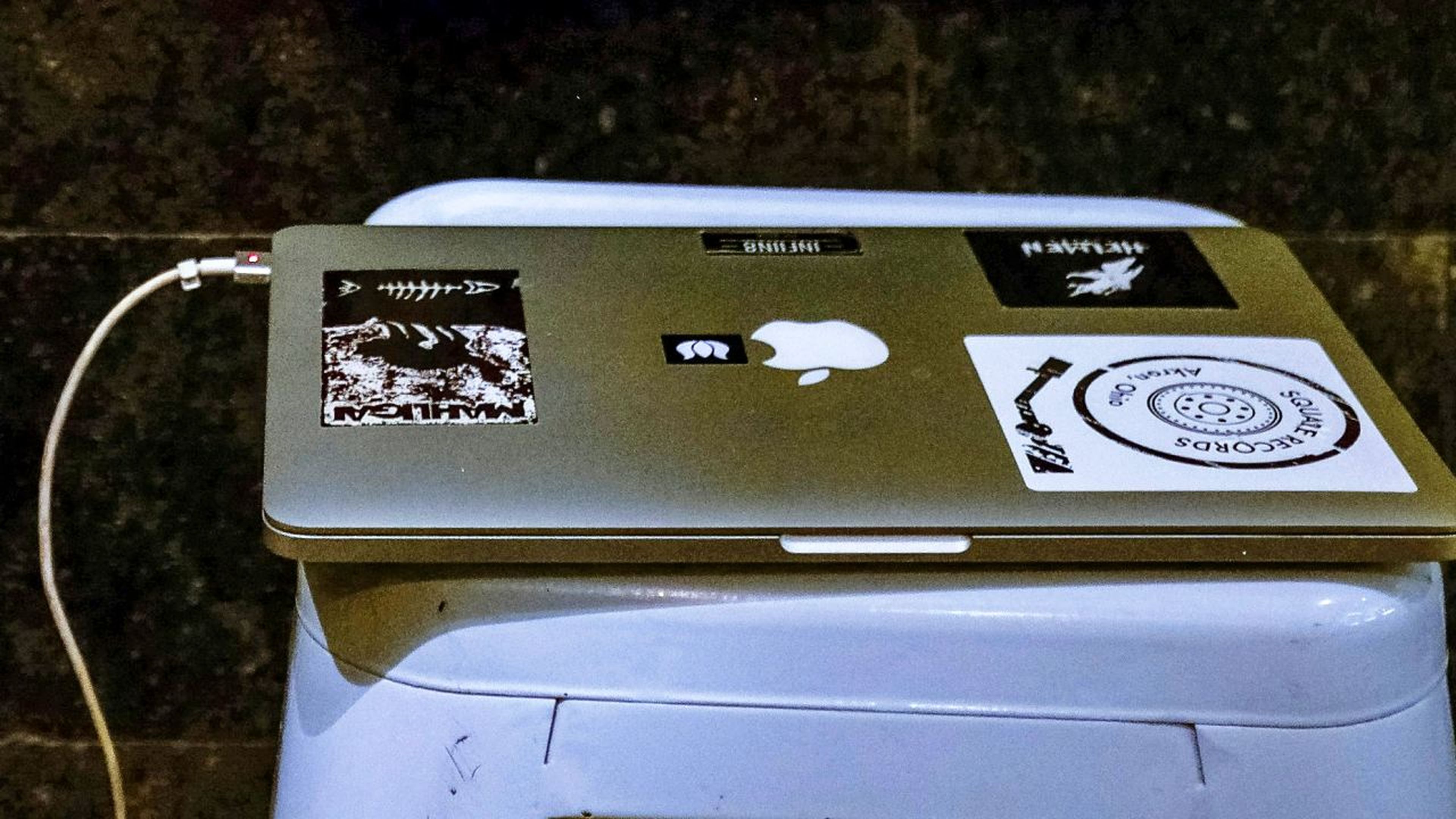 Cargar un MacBook por completo