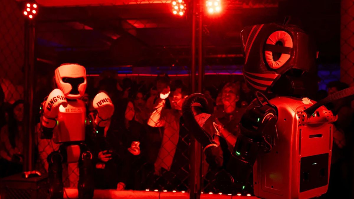 Cuatro robots humanoides han protagonizado una pelea surrealista en un club de lucha clandestino: “Será totalmente común"