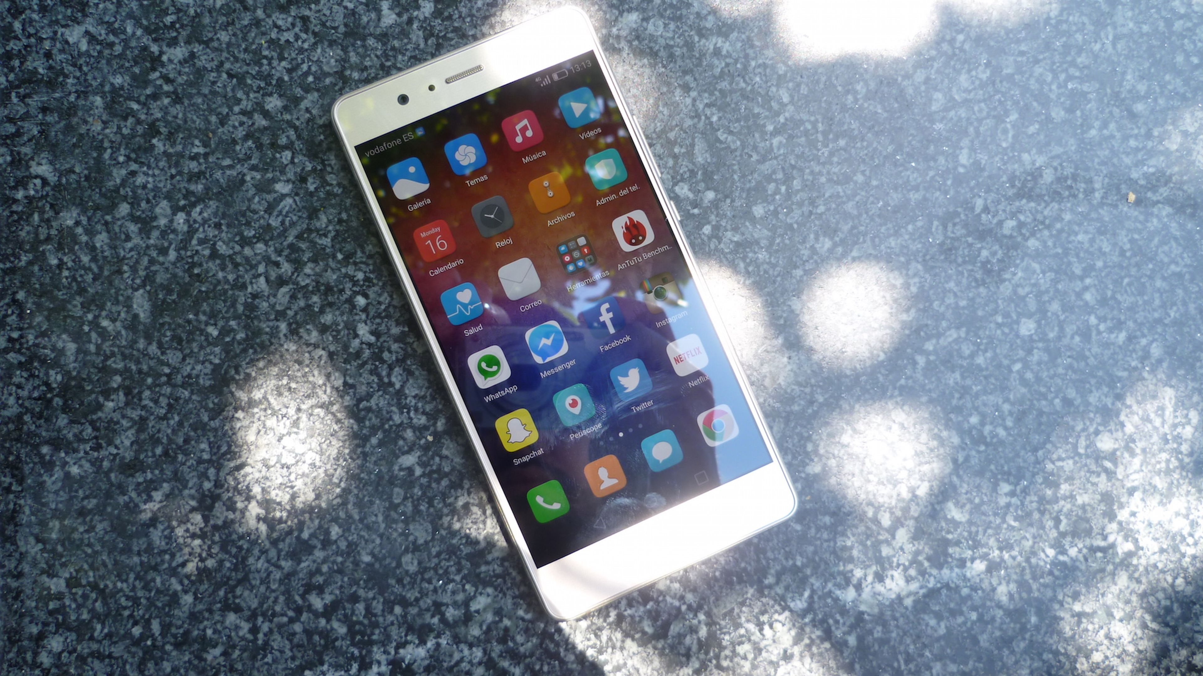 Huawei P9 Lite: imágenes del smartphone de gama media - 9