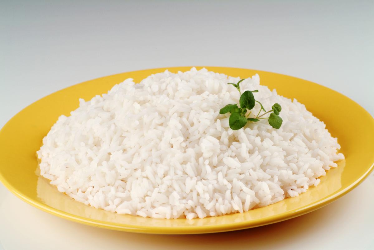 Los riesgos de comer arroz blanco, según la Escuela de Medicina de Harvard Life Los riesgos de comer arroz blanco, según la Escuela de Medicina de Harvard Life