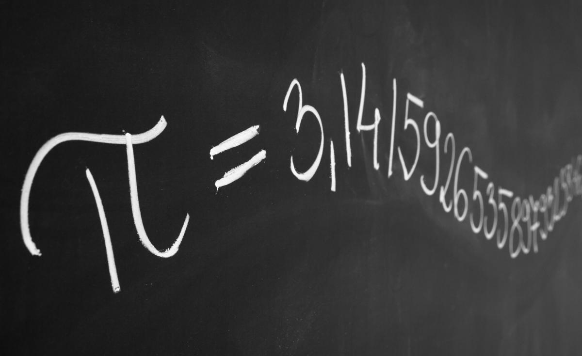 Record of 62.8 trillion decimal places of the number Pi, although only 39 are necessary for atomic precision | Life