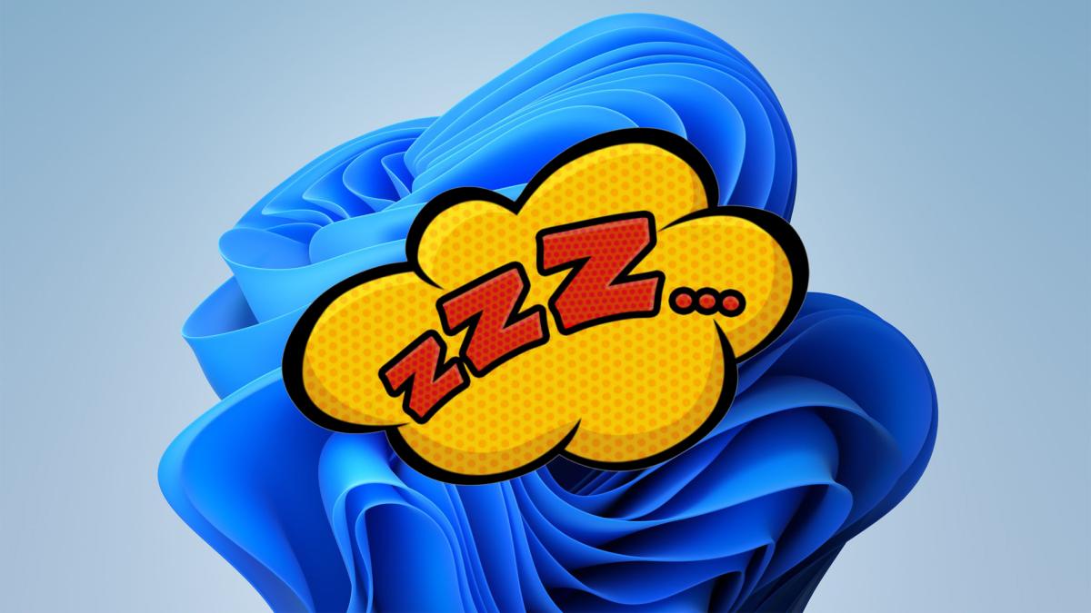 What exactly does it mean to suspend a Windows computer and what does