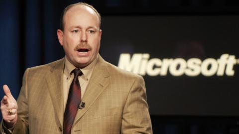 kevin turner CEO microsoft kevin turner CEO microsoft