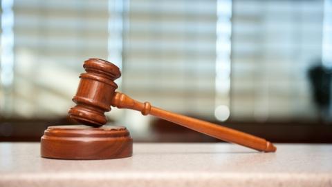 Un juez obliga a Samsung a pagar 290 millones de dólares a Apple Un juez obliga a Samsung a pagar 290 millones de dólares a Apple